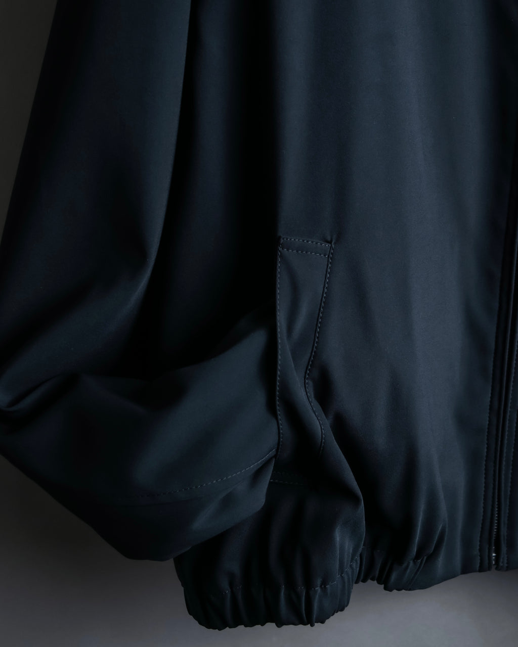 "ARMANI" Minimal design stand up collar blouson