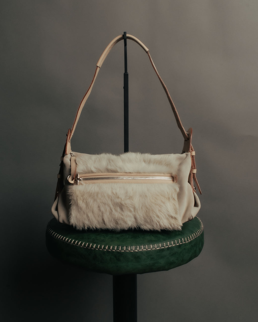 “Salvatore Ferragamo” 00’s Fur panel suede shoulder bag