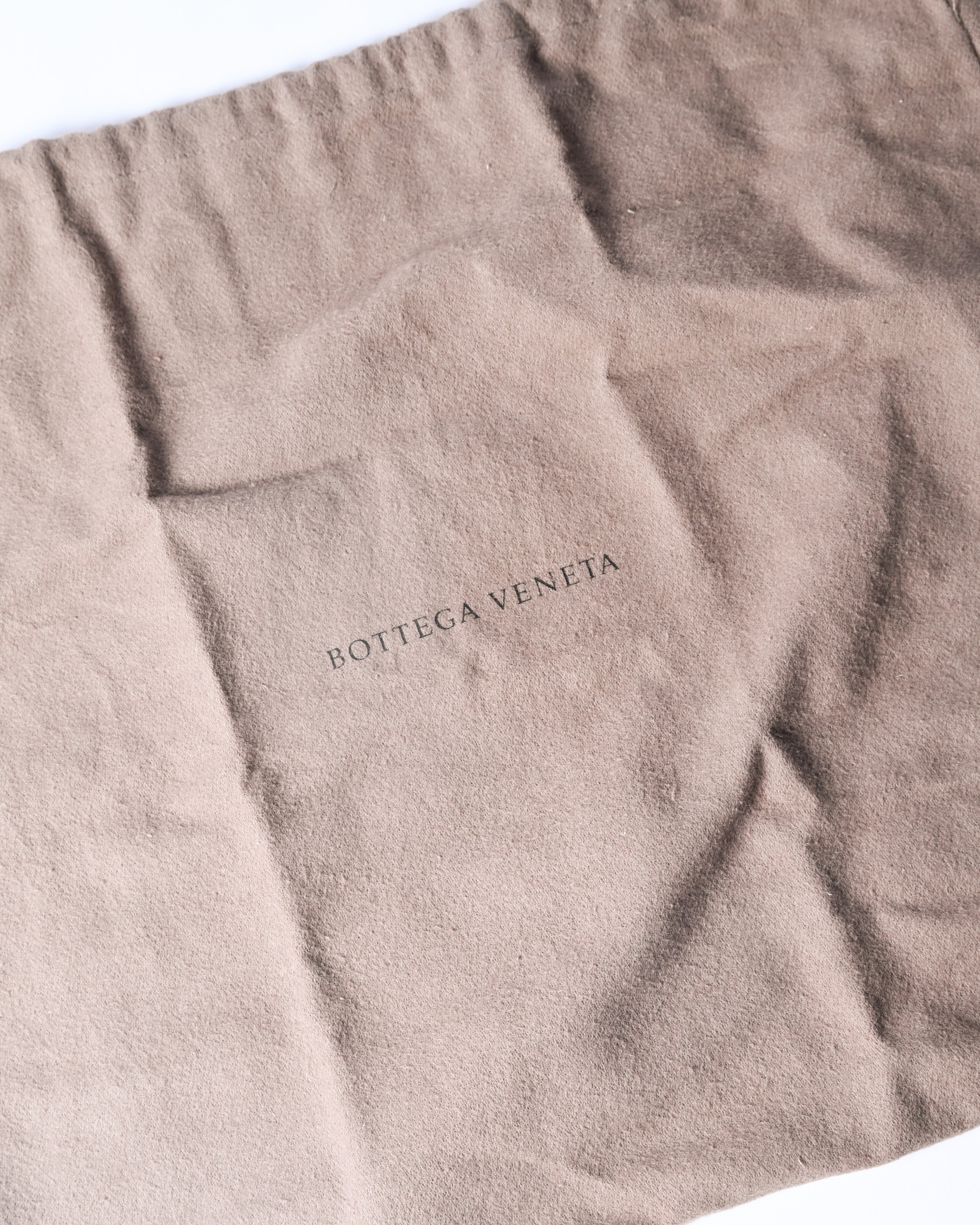 BOTTEGA VENETA/ Maxi Intrecciato Slip Canvas & Leather Handbag Beige & Black