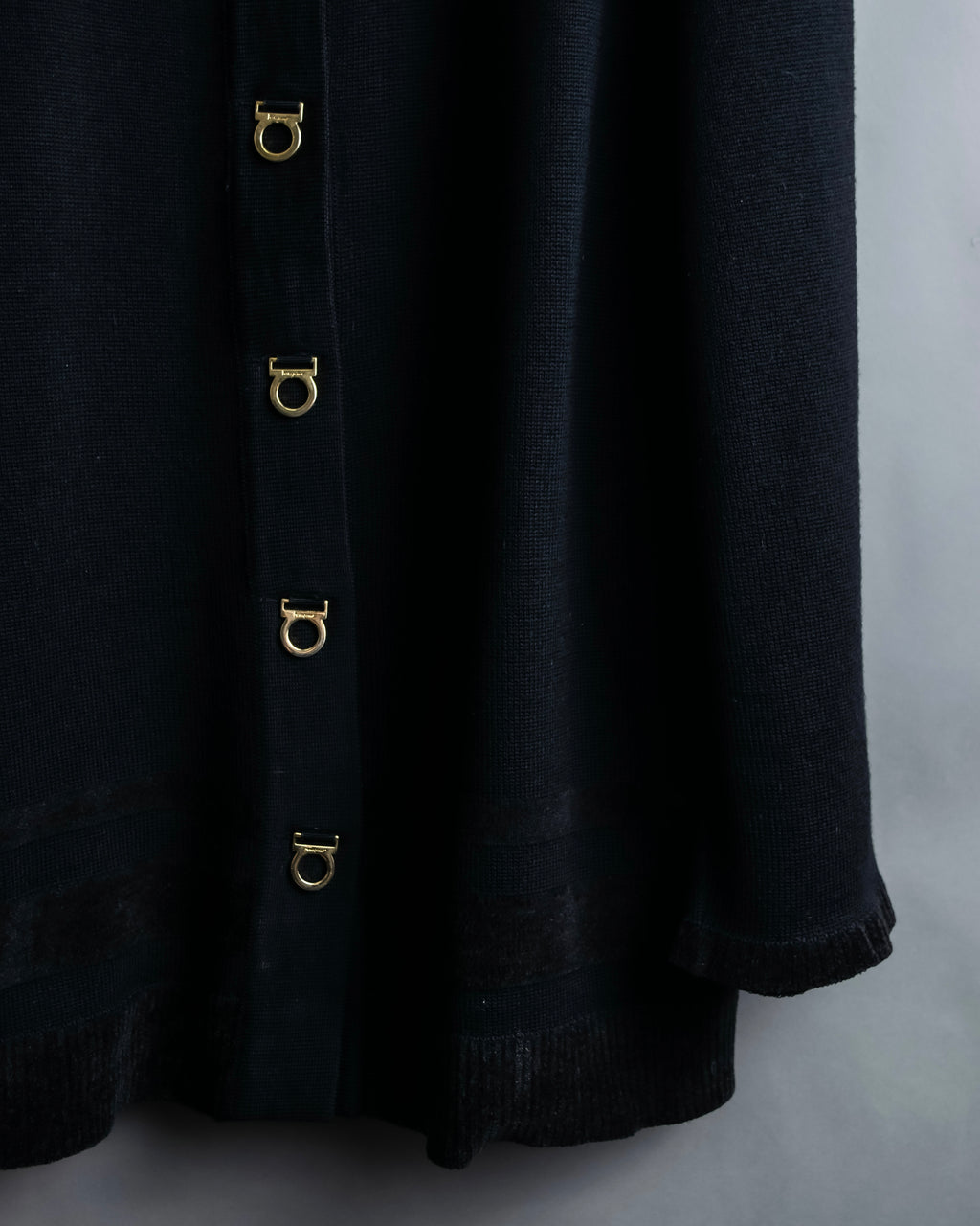 "Salvatore Ferragamo" Gancini design rayon mix cardigan