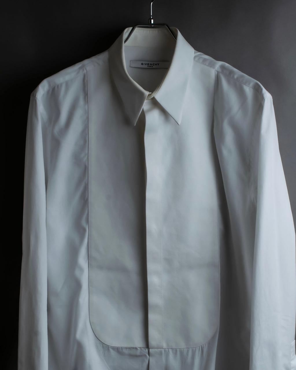 "GIVENCHY" Bosom panel design white shirt