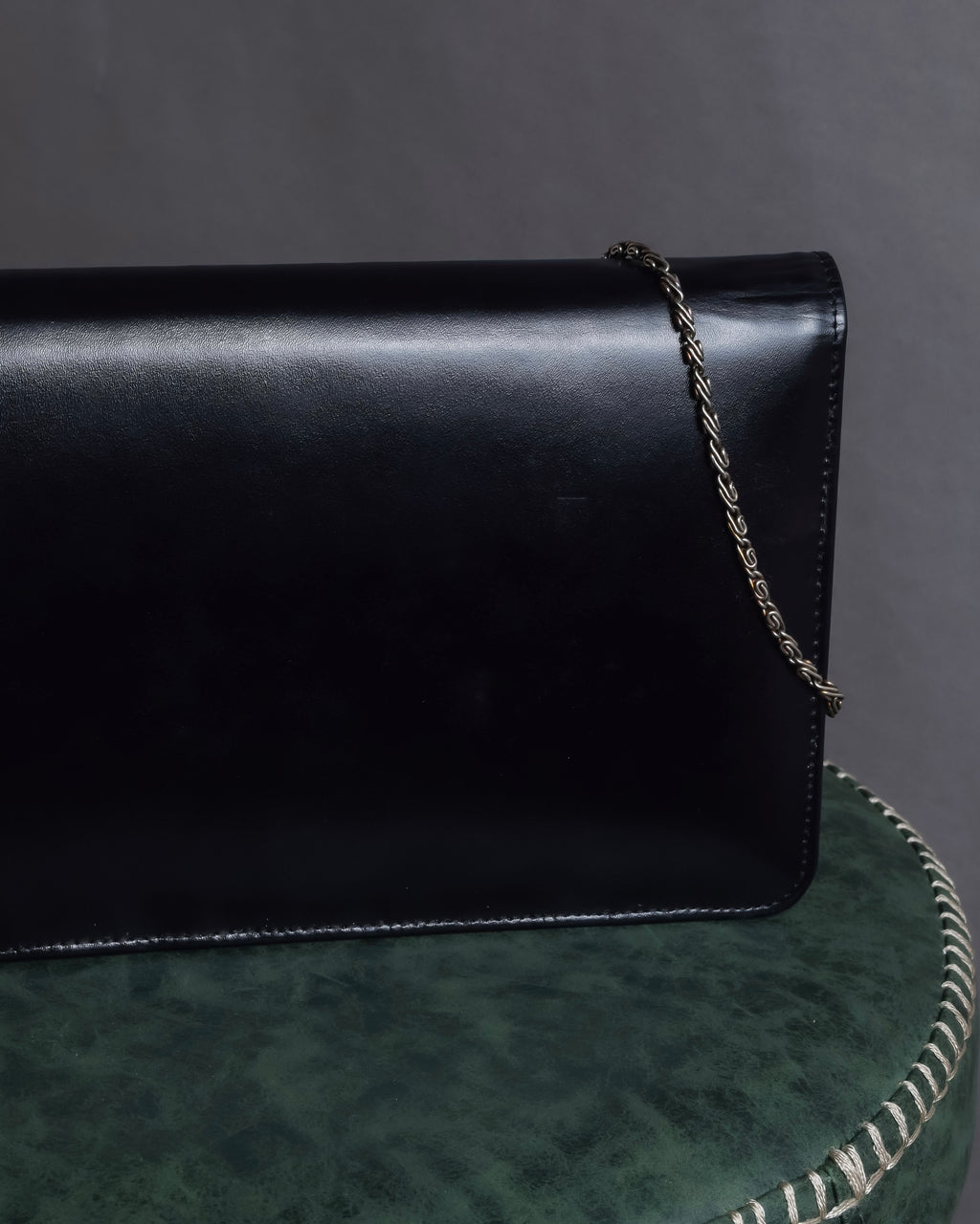 "Cartier" Logo engraved horizontal chain shoulder leather bag
