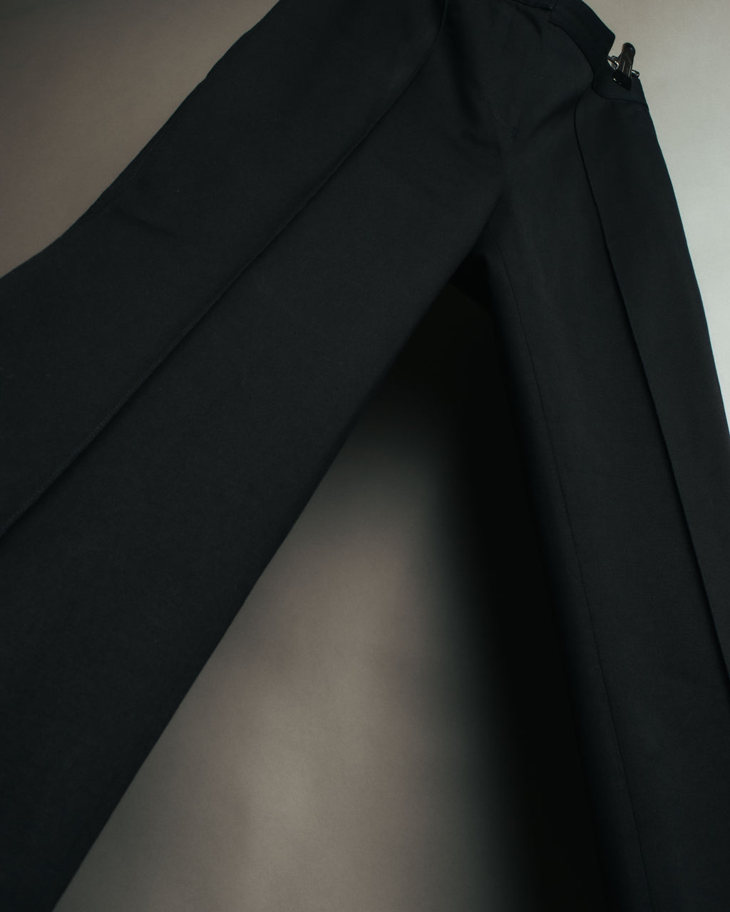 “CHANEL” 2004 Spring grosgrain straight trousers