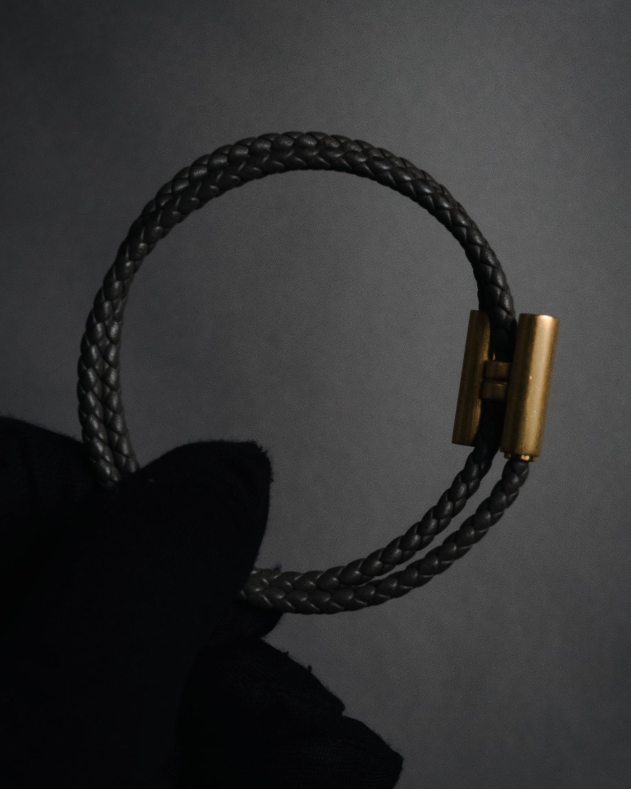 "HERMES" 10’s-20’s Tresse leather H clasp bracelet