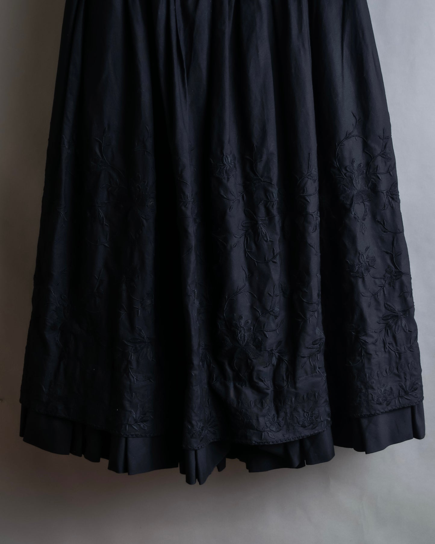 "COMME des GARCONS COMME des GARCONS" Floral embroidery layered gather flare skirt