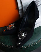 "HERMES" Jewelry design suede heel pumps