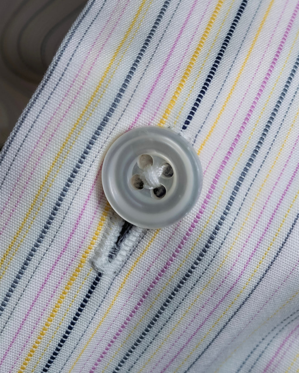 "HERMES" Multi-stripe pattern hand-sewn nuance cotton shirt