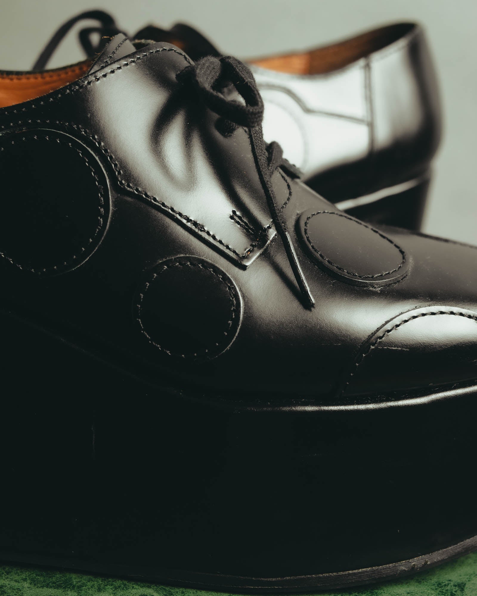"JUNYA WATANABE COMME des GARÇONS" 00's Sculptural leather platform oxford shoes