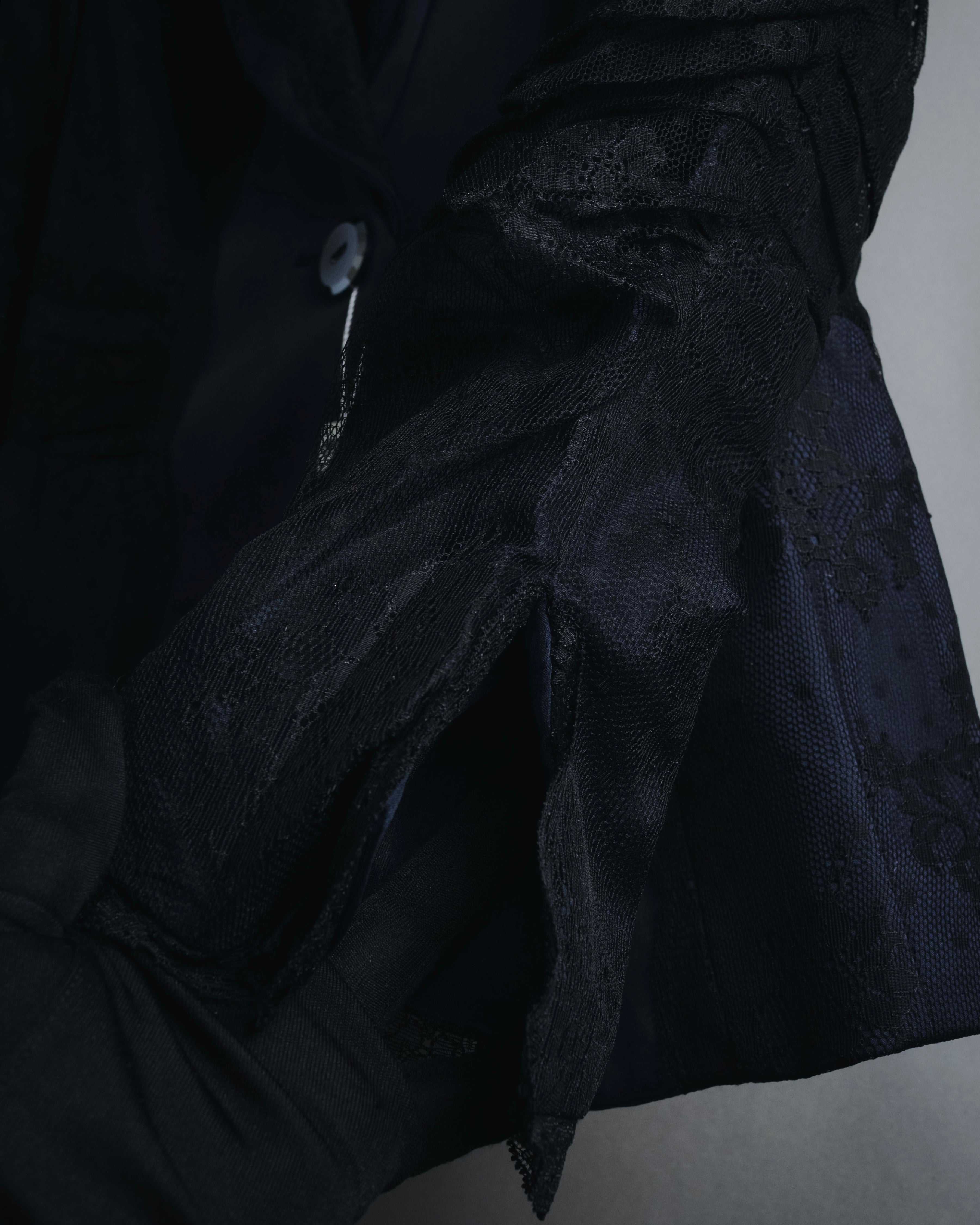 "ARMANI COLLEZIONI" Sheer lace layered tailored jacket