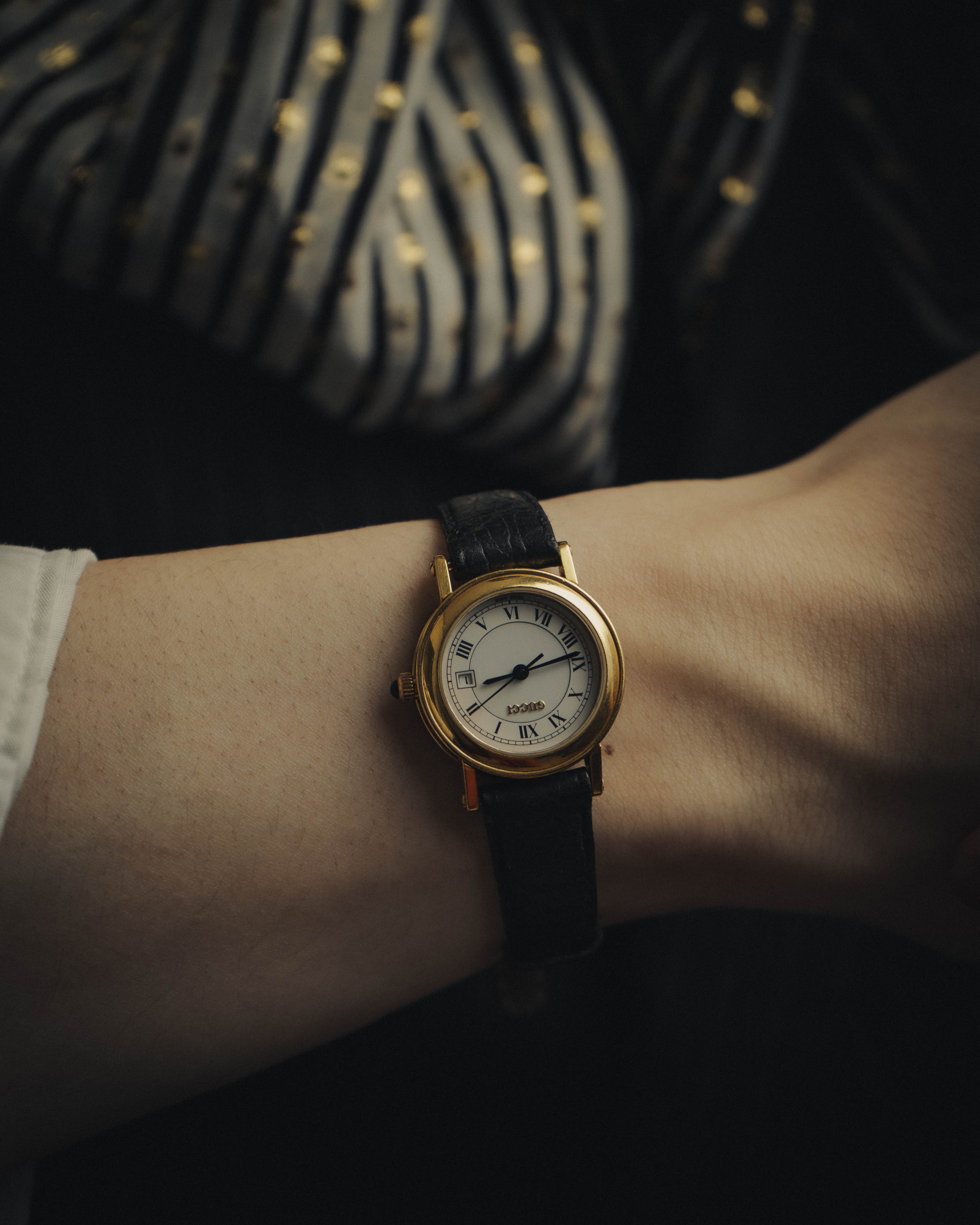 -SPECIAL- "Gucci" 90's Vintage 3000M quartz dress watch with roman dial