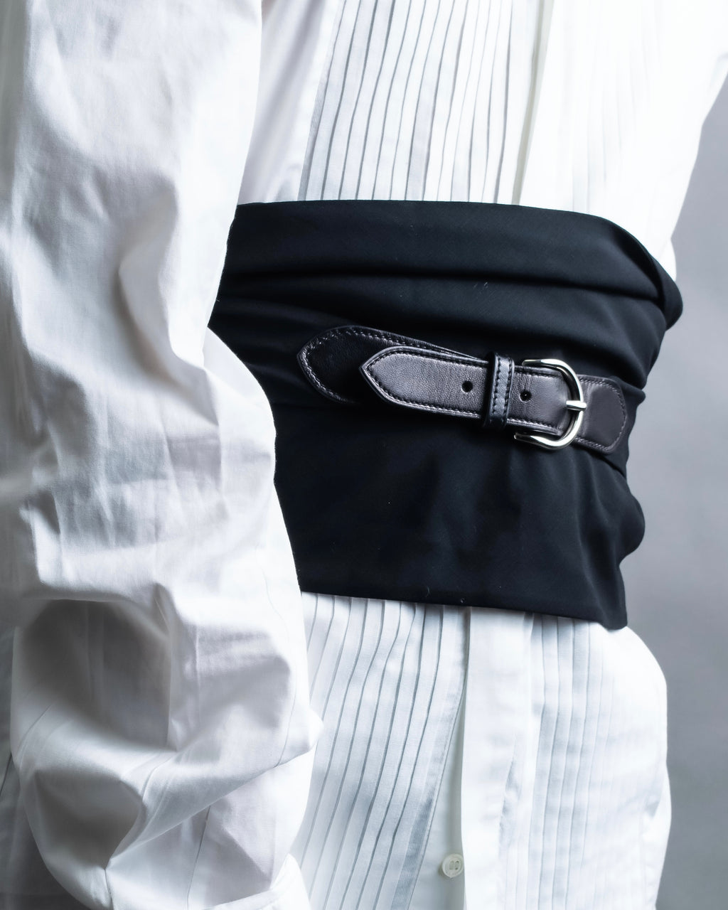 "HERMES" Multi way stole docking corset