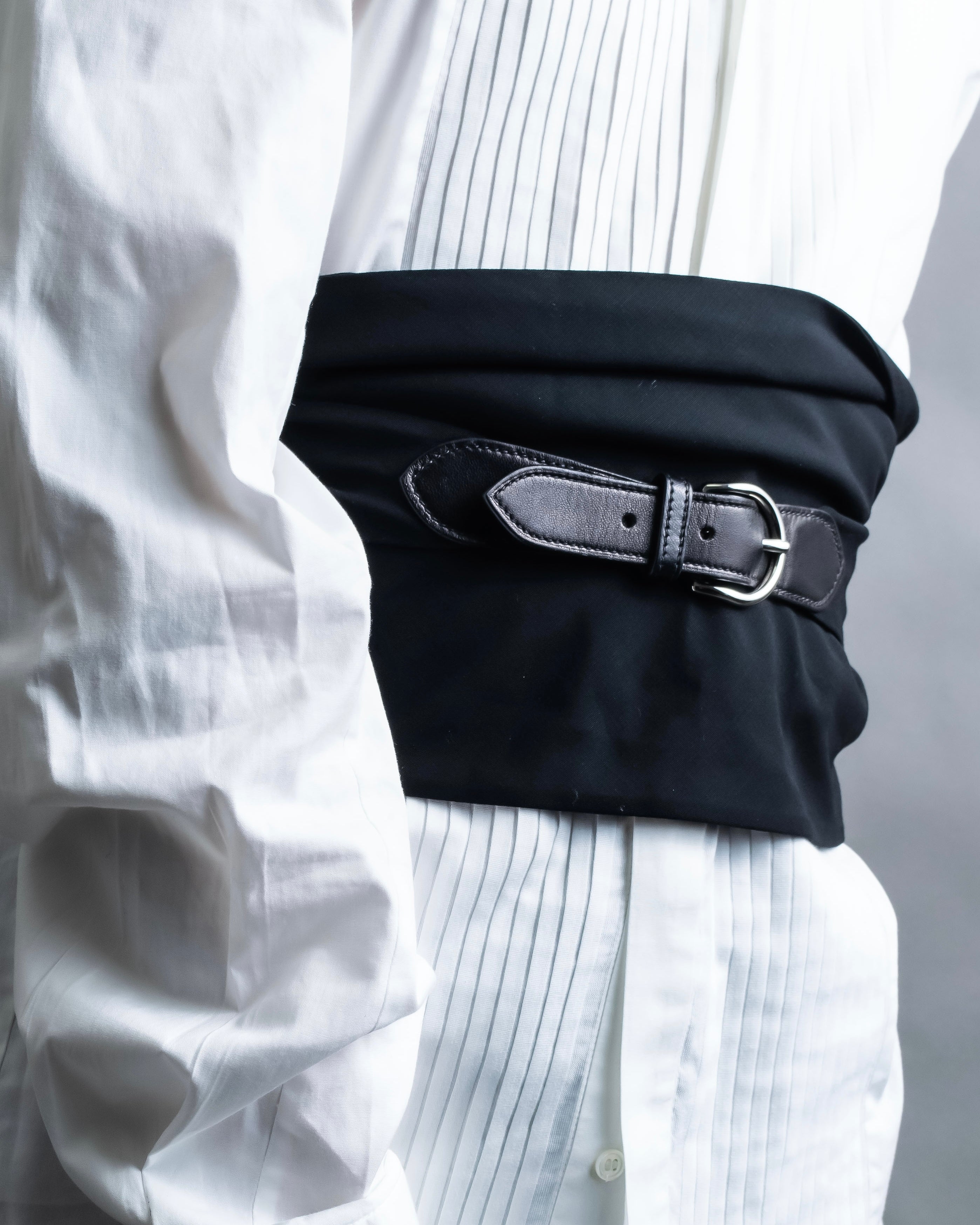 "HERMES" Multi way stole docking corset