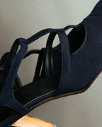 "PRADA" 90's-00's Dark navy t-strap pumps