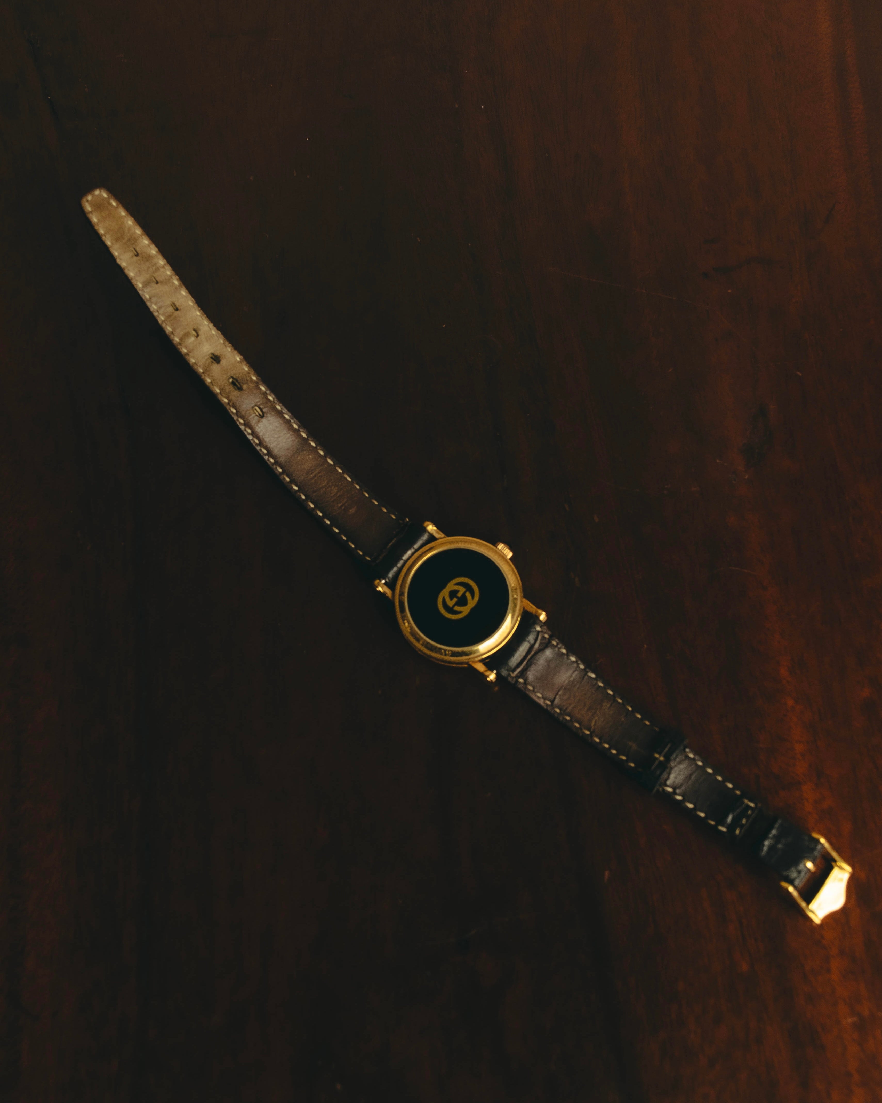-SPECIAL- "Gucci" 90's Vintage 3000M quartz dress watch with roman dial