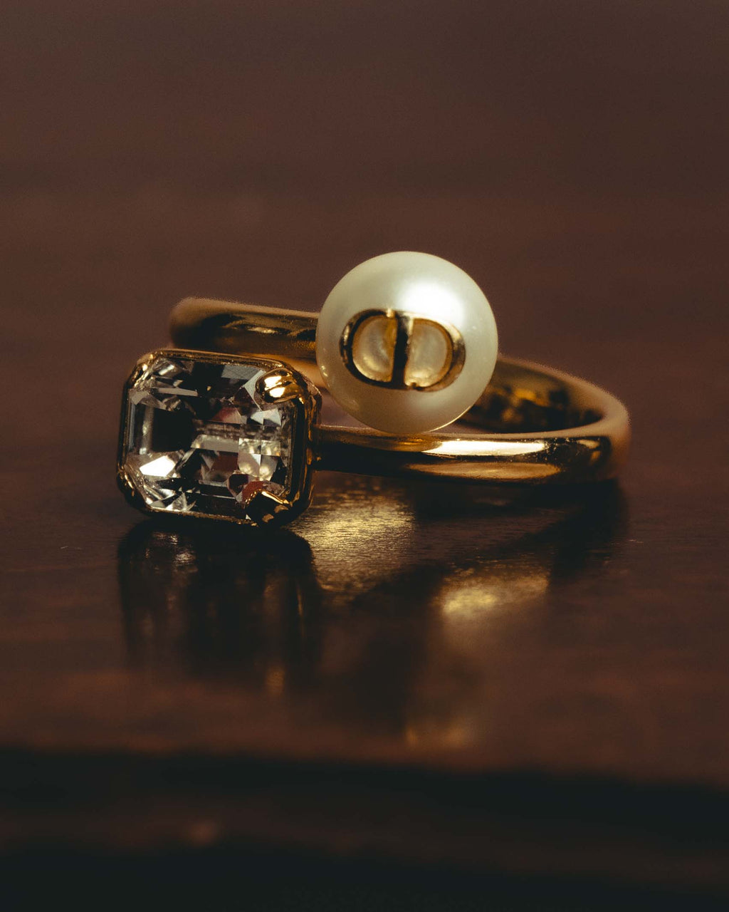 -SPECIAL- “Dior” 2024-2025 Petit CD asymmetrical crystal and faux pearl ring