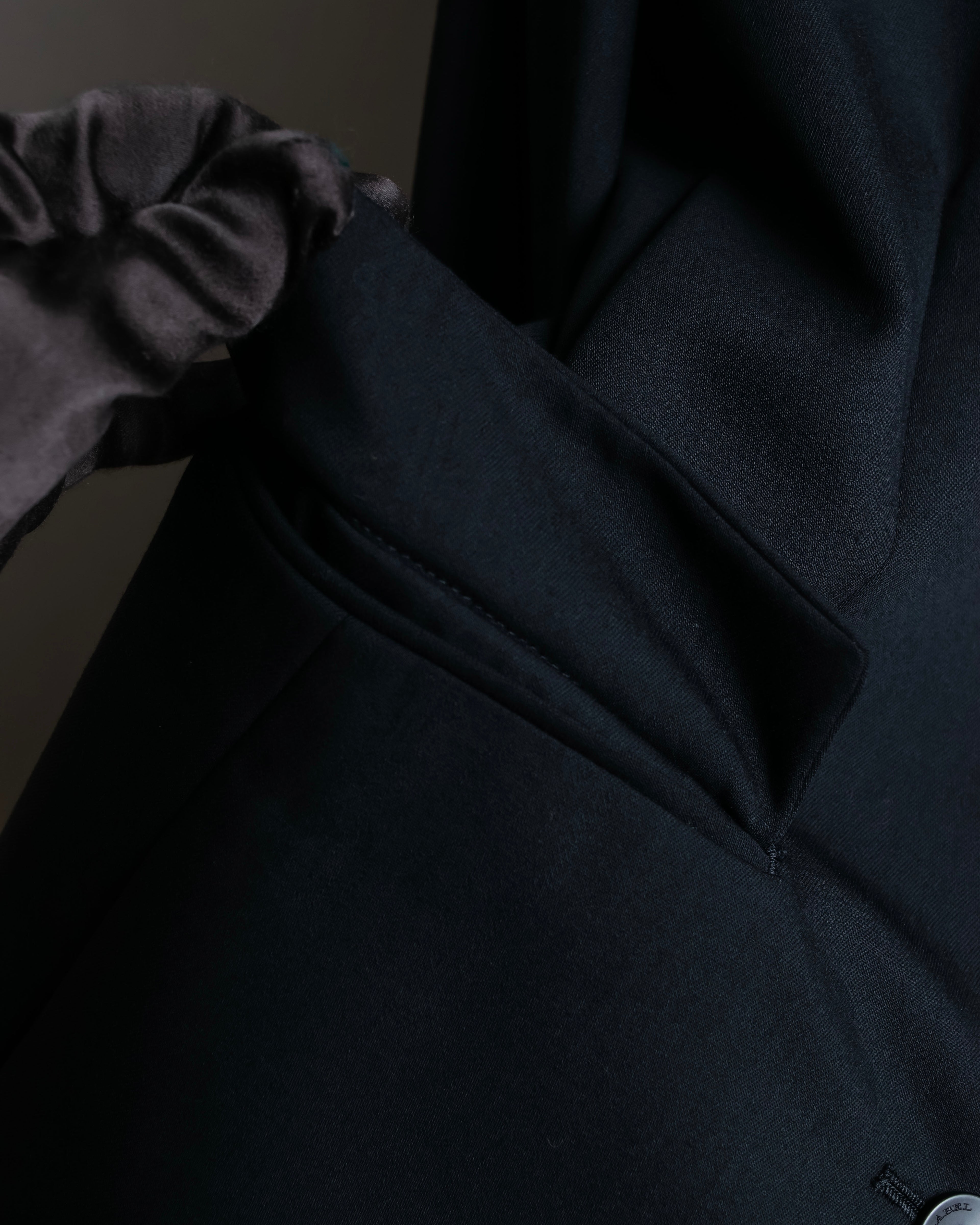 "BURBERRY Blue Label" 3 button waist shaped lightweight tailored jacket