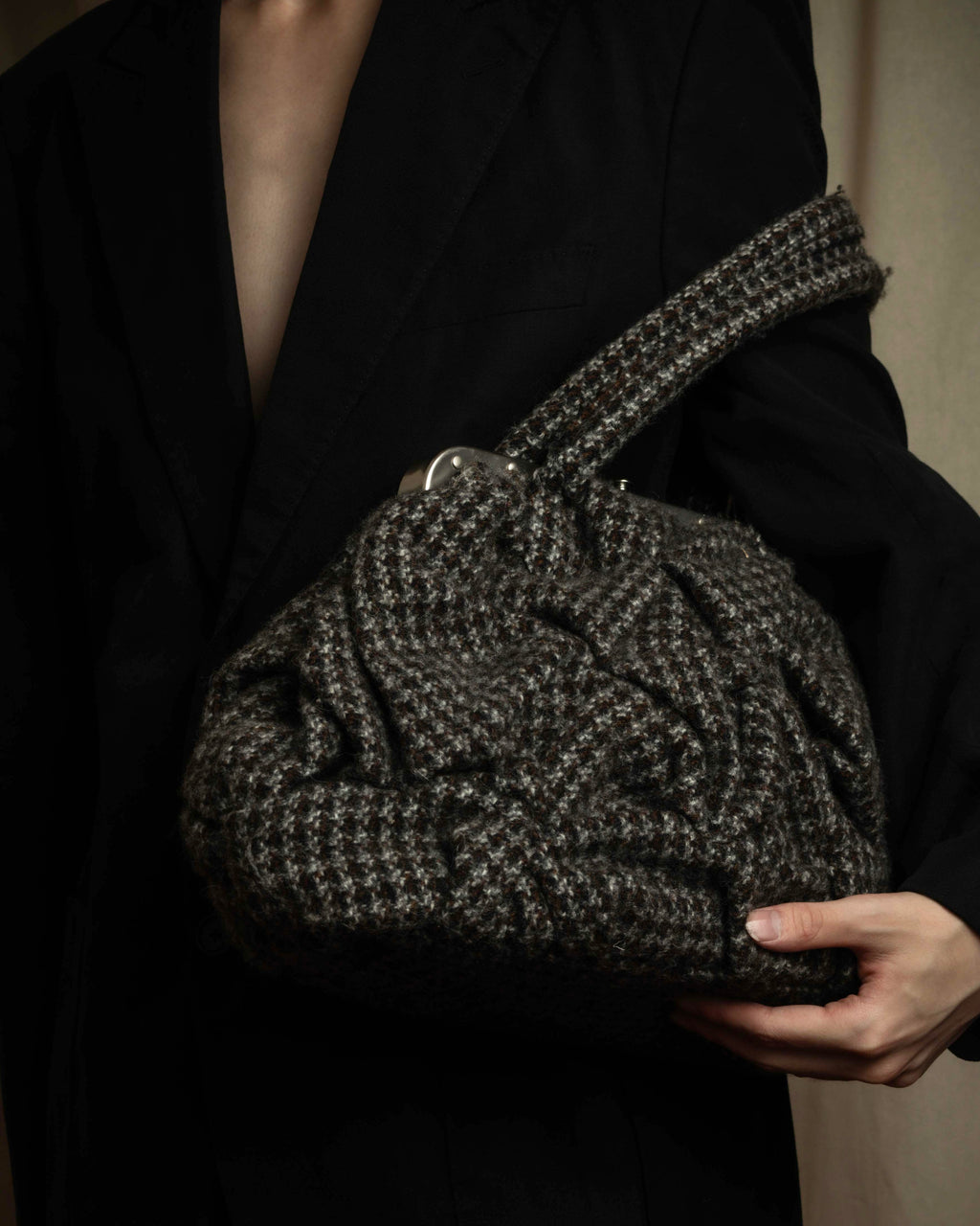 "JUNYA WATANABE COMME des GARCONS" Mixed tweed gathered detail clasp bag