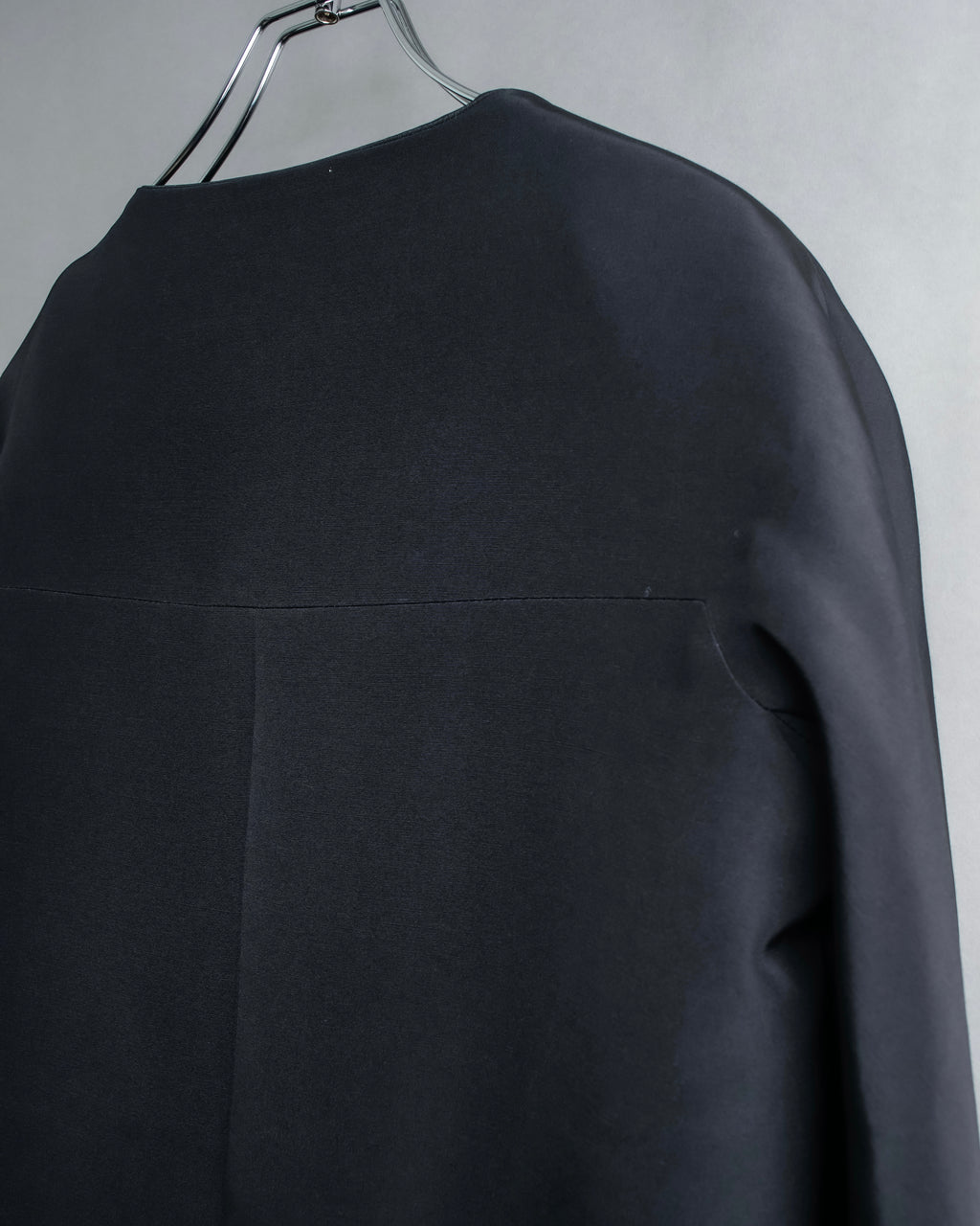 "BALENCIAGA EDITION" Half sleeve design collarless jacket