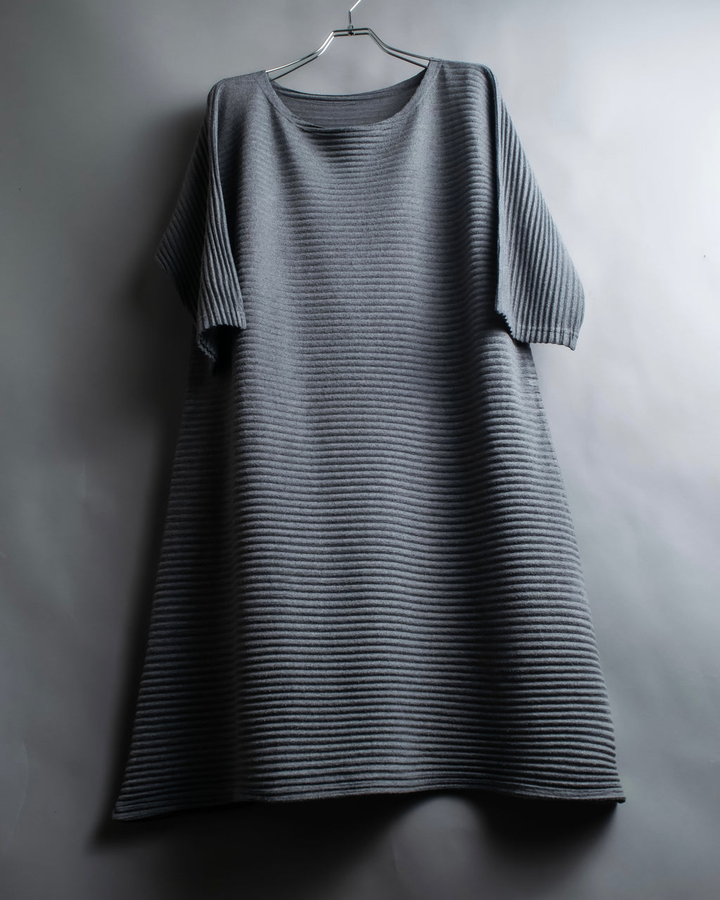 "ISSEY MIYAKE me" Pleated pullover tunic