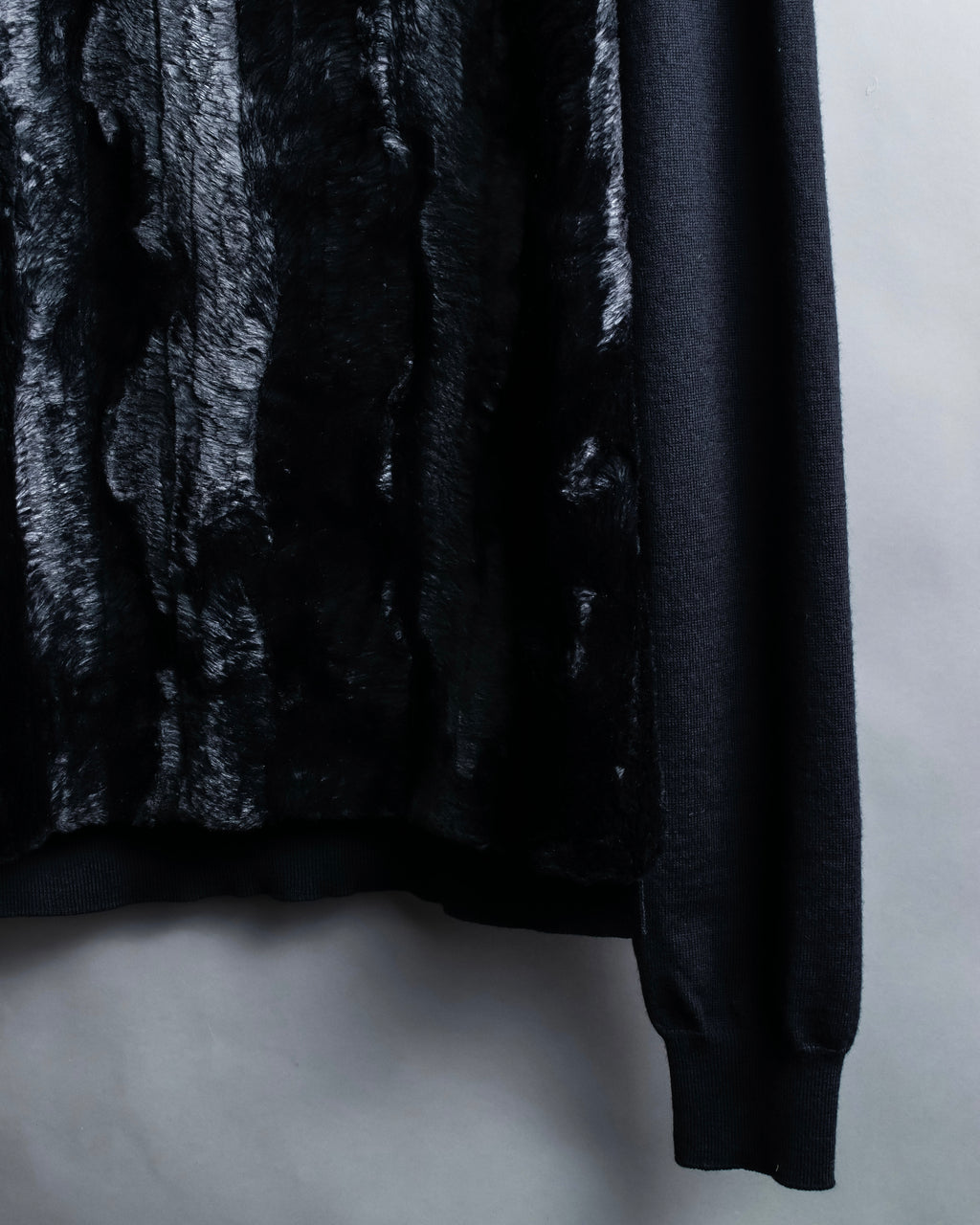 "MAISON MARGIELA"
Fur docking high gauge knit