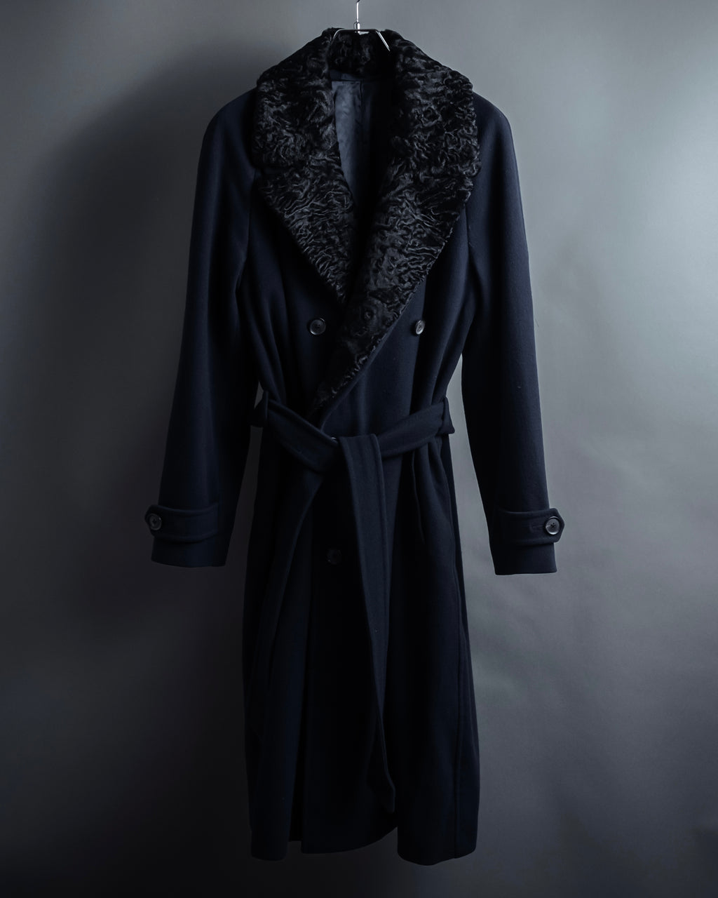 -SPECIAL- "CARUSO"
 Fur collar design belted melton coat