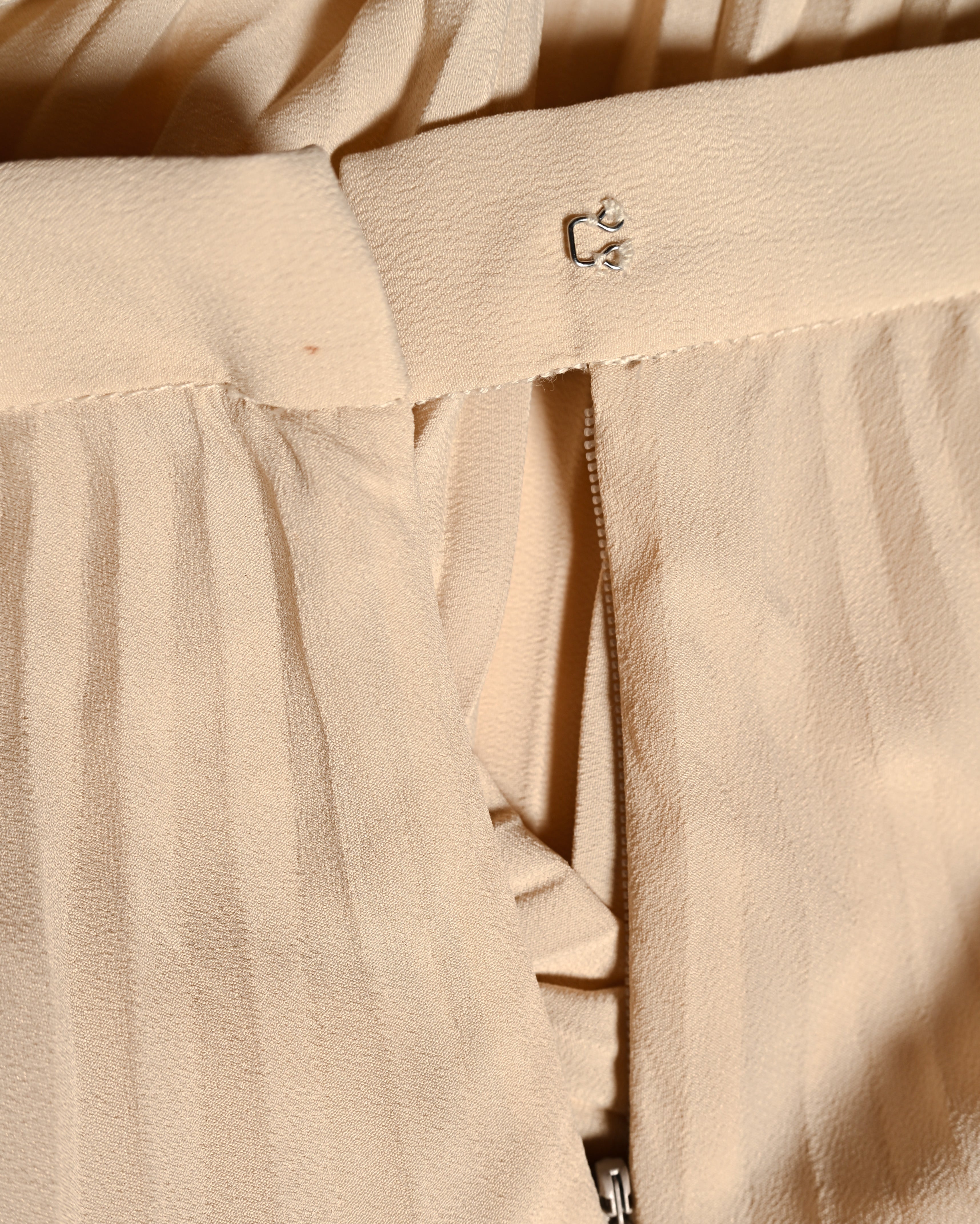 HELMUT LANG / Architectural Pleated Long Skirt Ivory