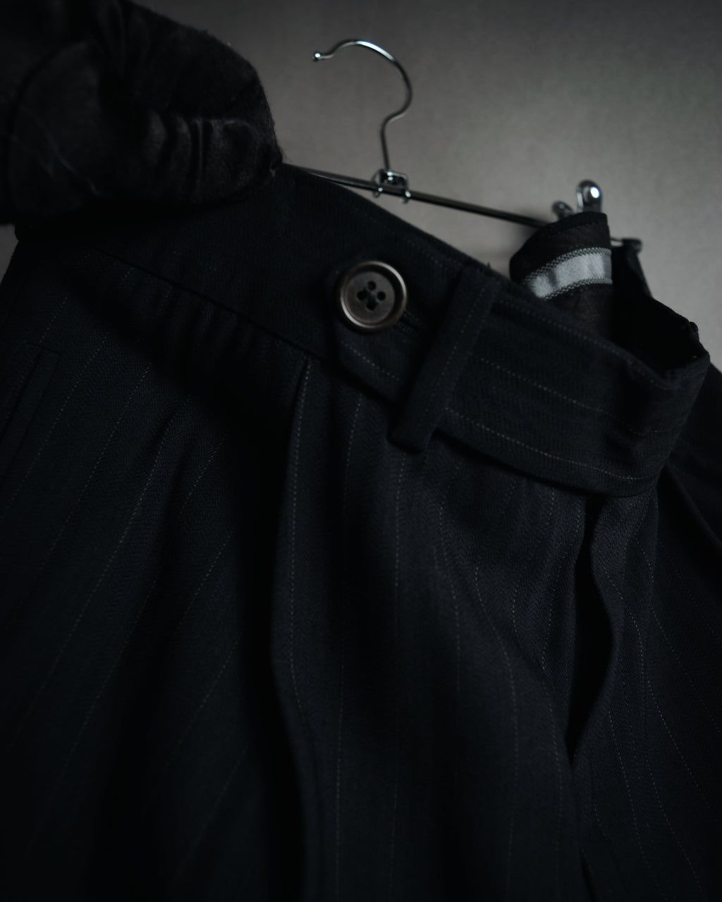 "GIORGIO ARMANI" 90’s pinstripe soft-tailored suit set