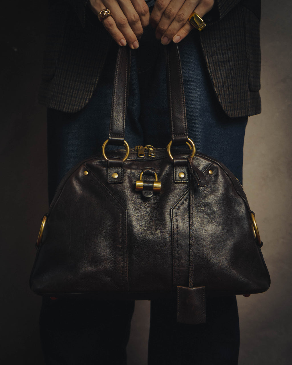 -SPECIAL- “Yves Saint Laurent” 00’s-10’s Muse leather handbag