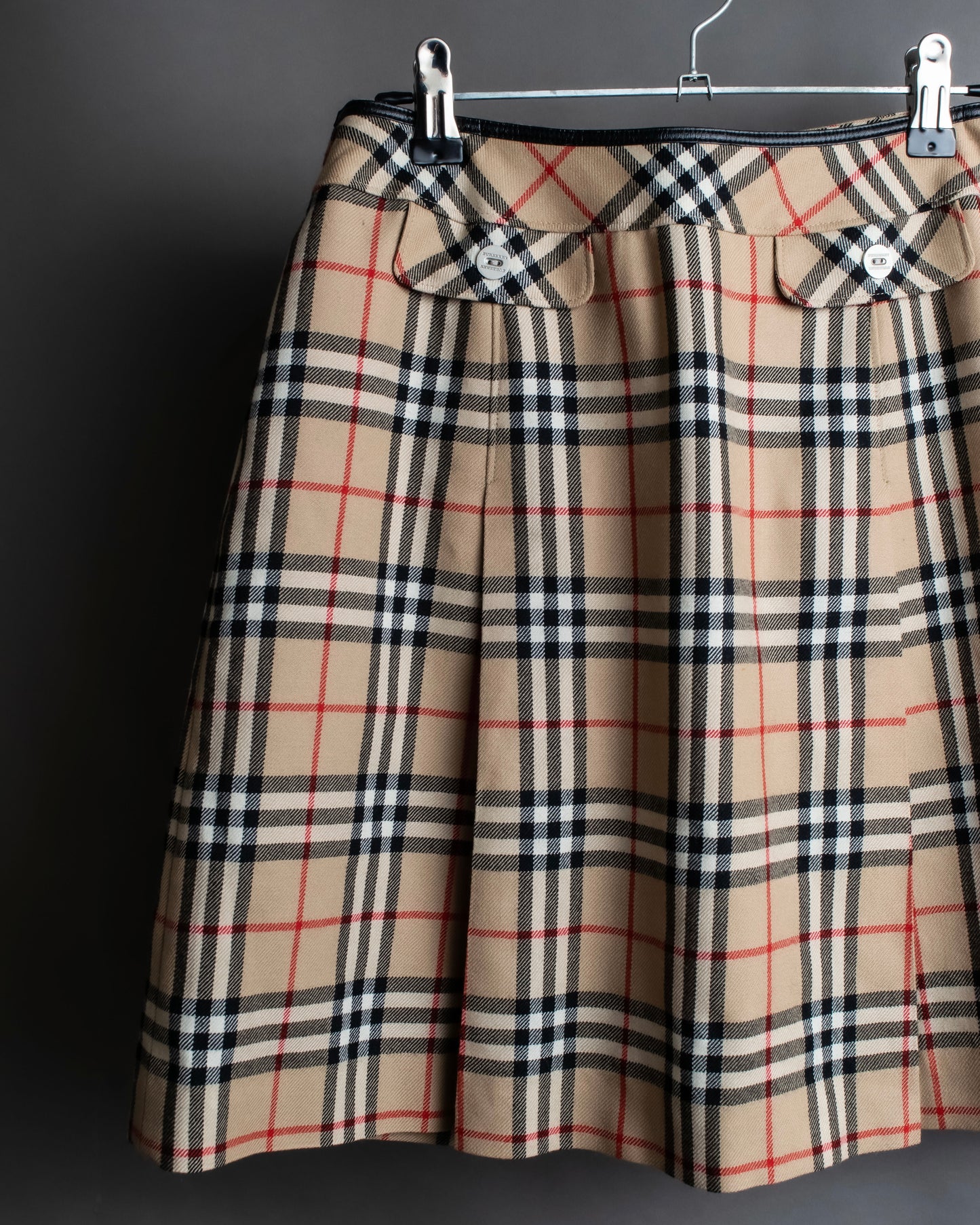 "BURBERRY" Nova check pattern box pleats mid length skirt