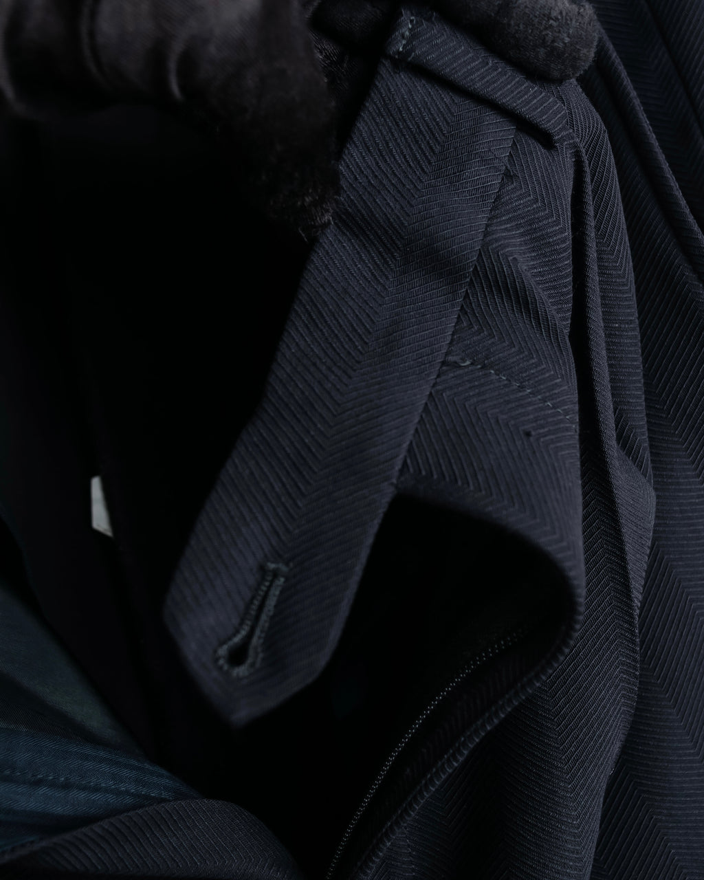 "ARMANI COLLEZIONI" Herringbone weave classical detail set up