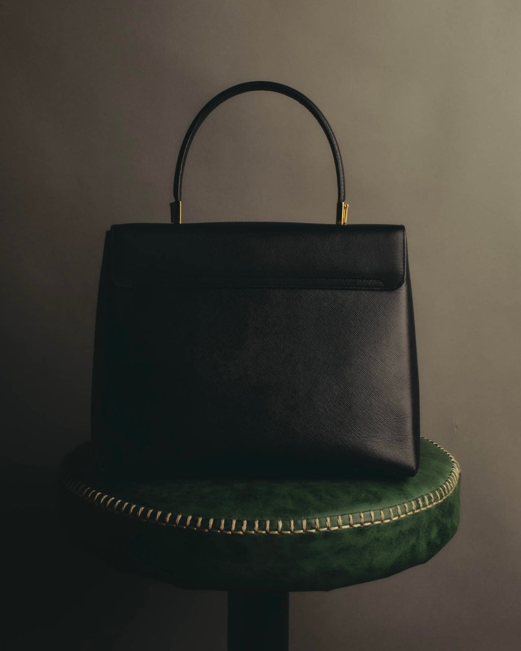"Salvatore Ferragamo" 90's-00's Structured gancini leather top handle bag