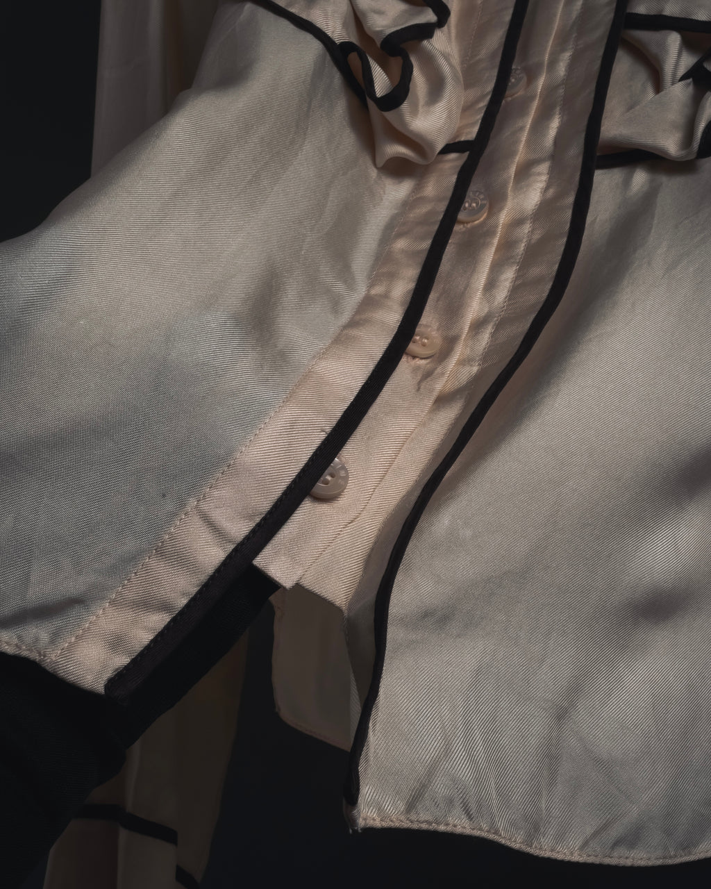 "CELINE" 00’s Piped ruffle silk blouse