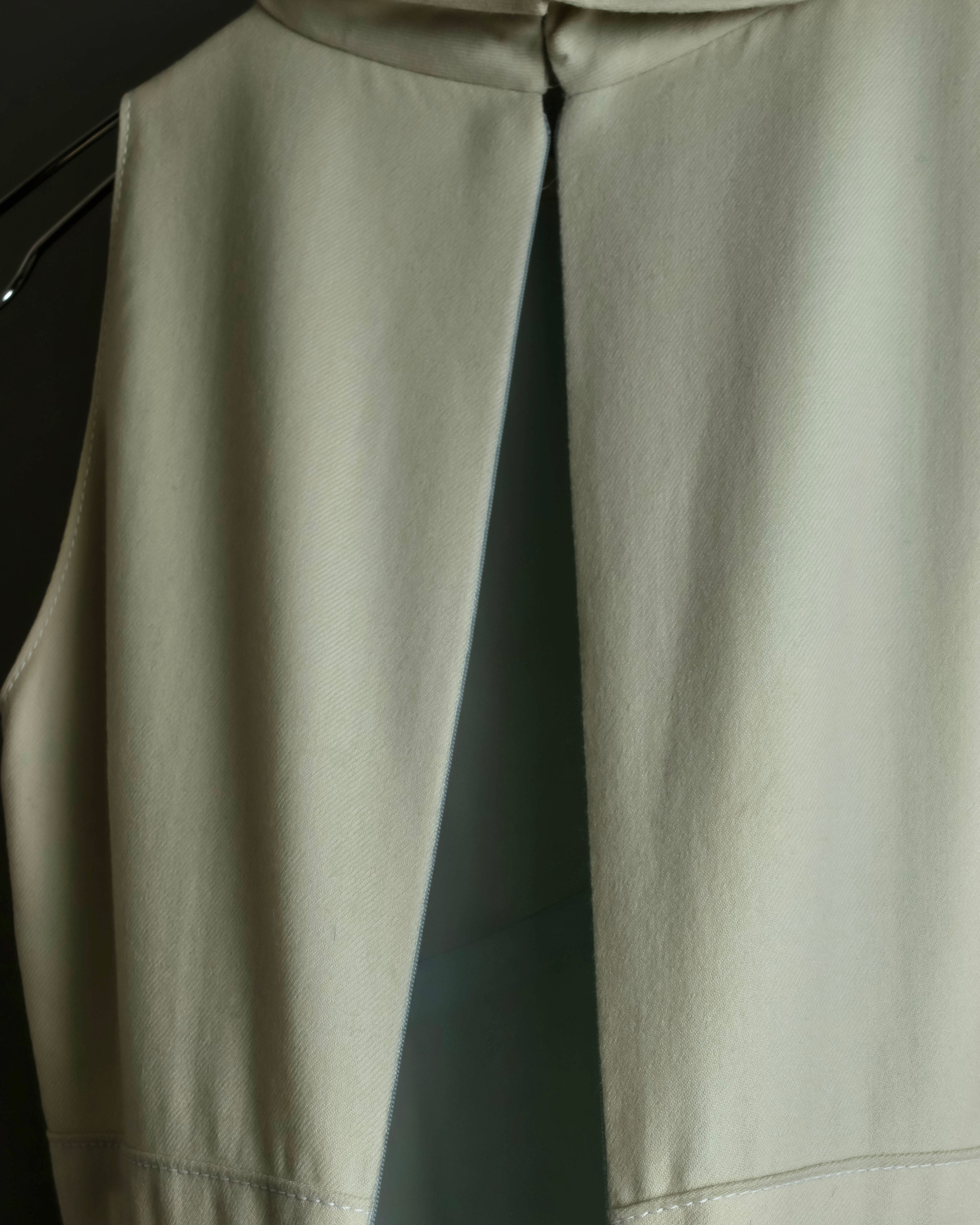 "VALENTINO" Belted design sleeveless long dress