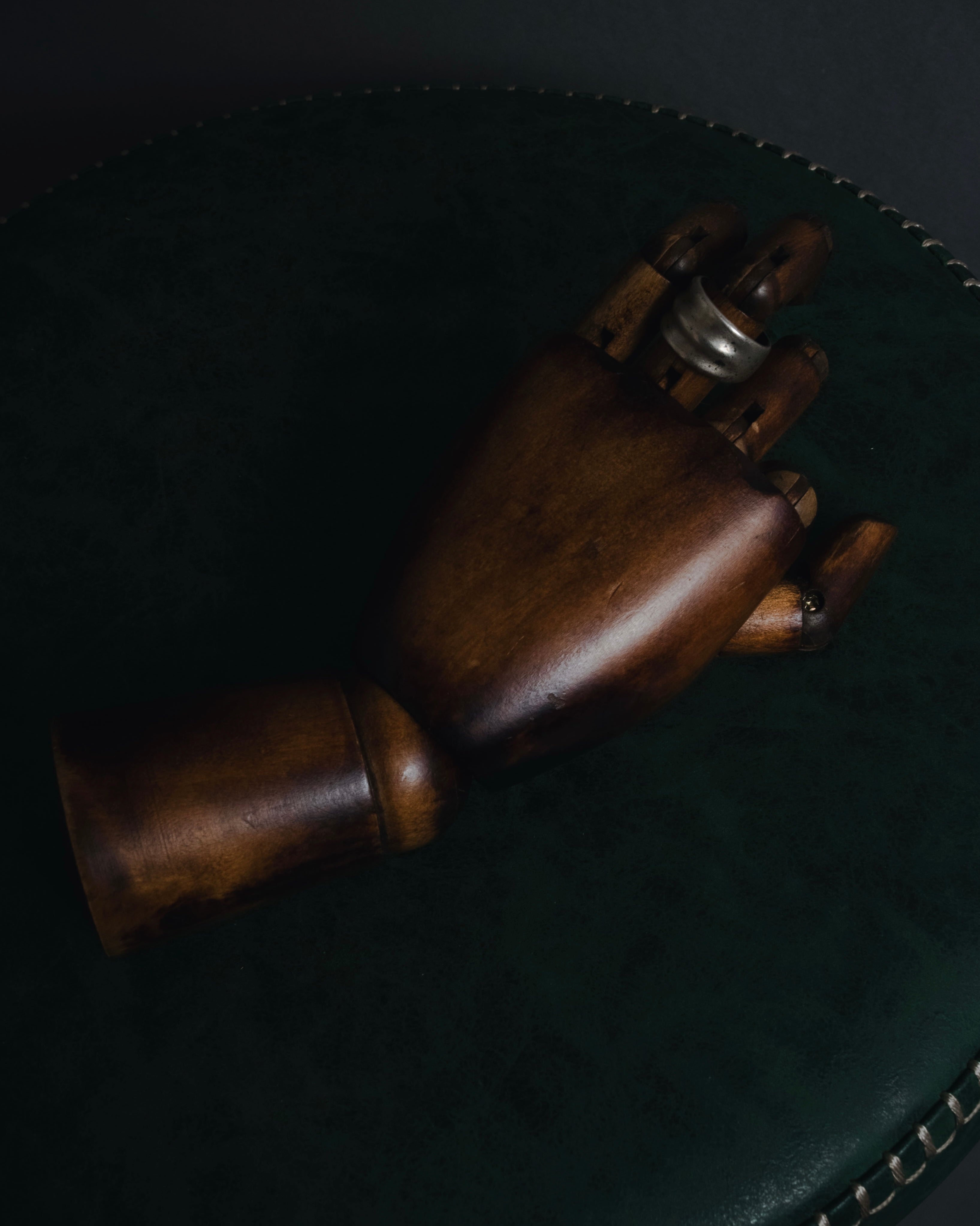 "Jean Paul GAULTIER" 90’s-00’s Sculpted wave band ring