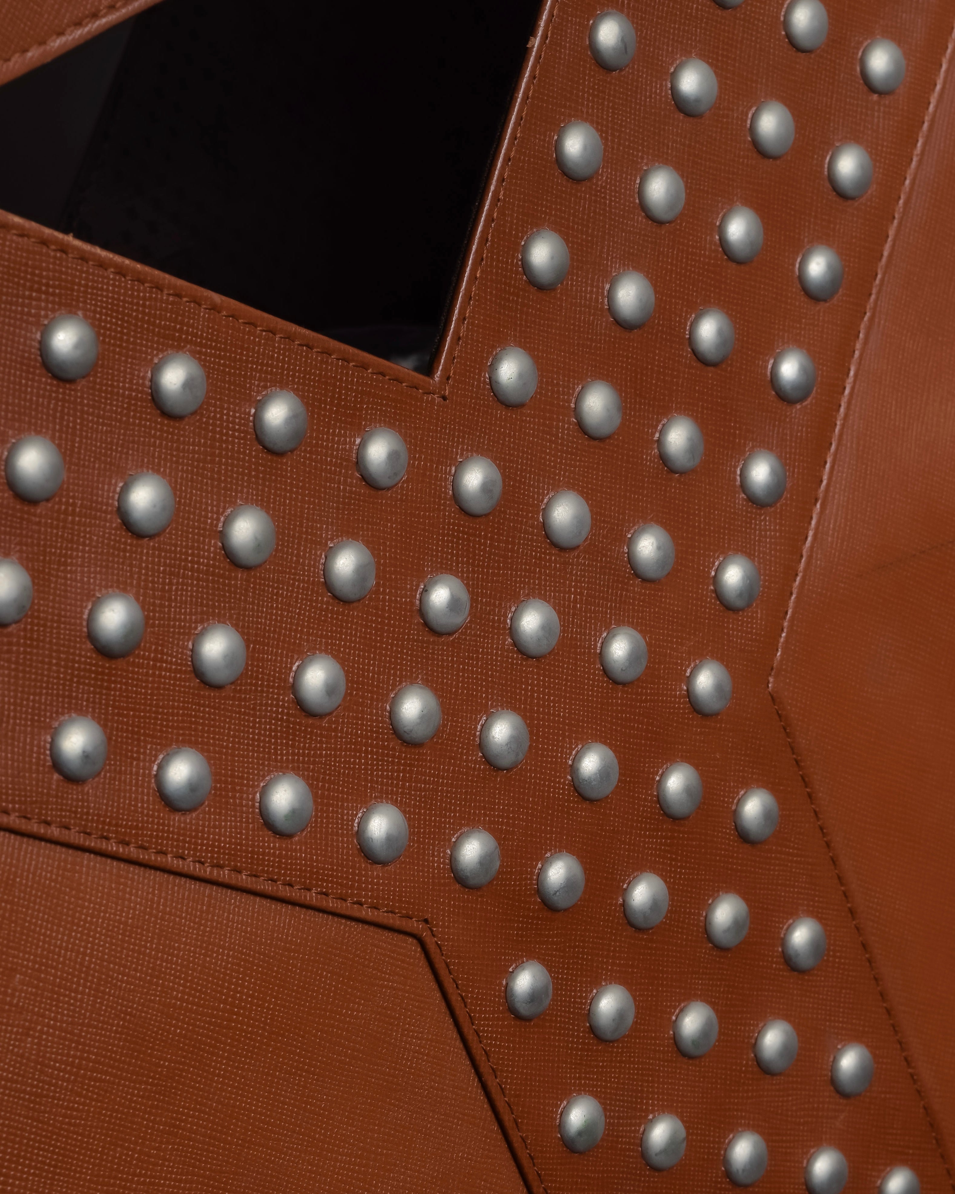 "YVES SAINT LAURENT" Studded Y design open-top leather tote bag
