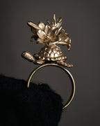 “DIOR” 2010’s sculptural turtle floral motif ring