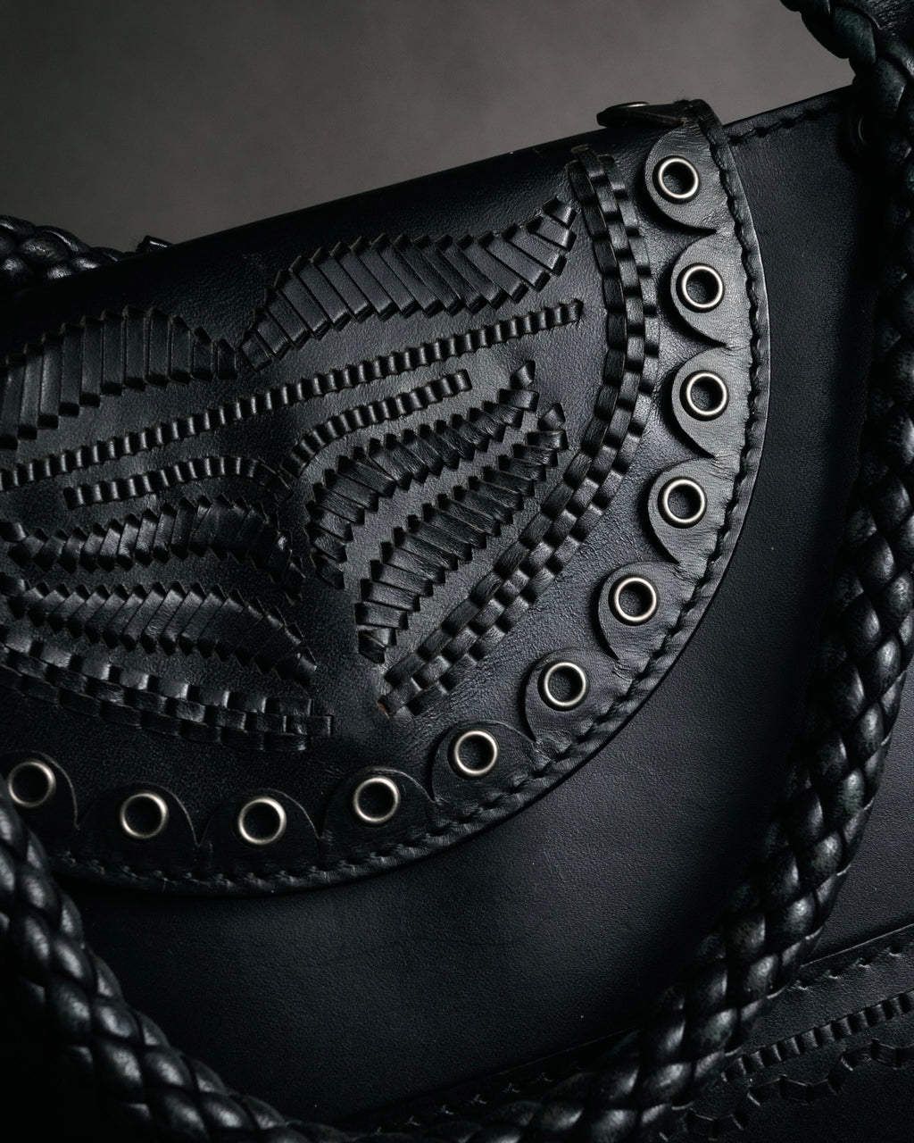 –SPECIAL– “YVES SAINT LAURENT”
2000’s Folk cutwork leather shoulder bag