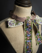 -MOOD Christmas Collections-
"GUCCI" Michele period delicate floral embroidered ribbon tie