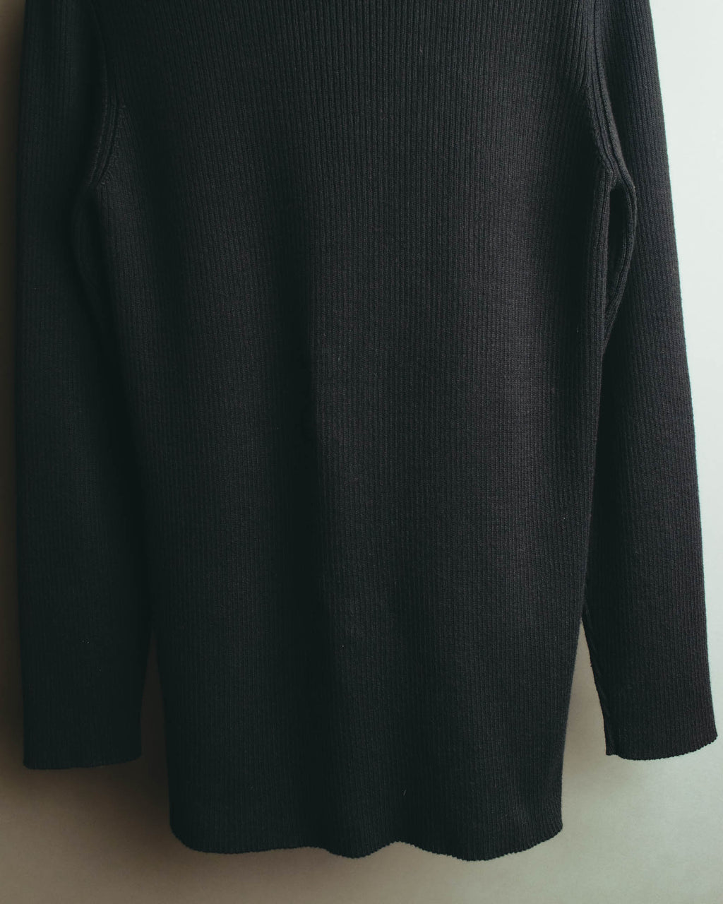“VALENTINO ROMA” 00’s-10’s Rib knit frilled cardigan