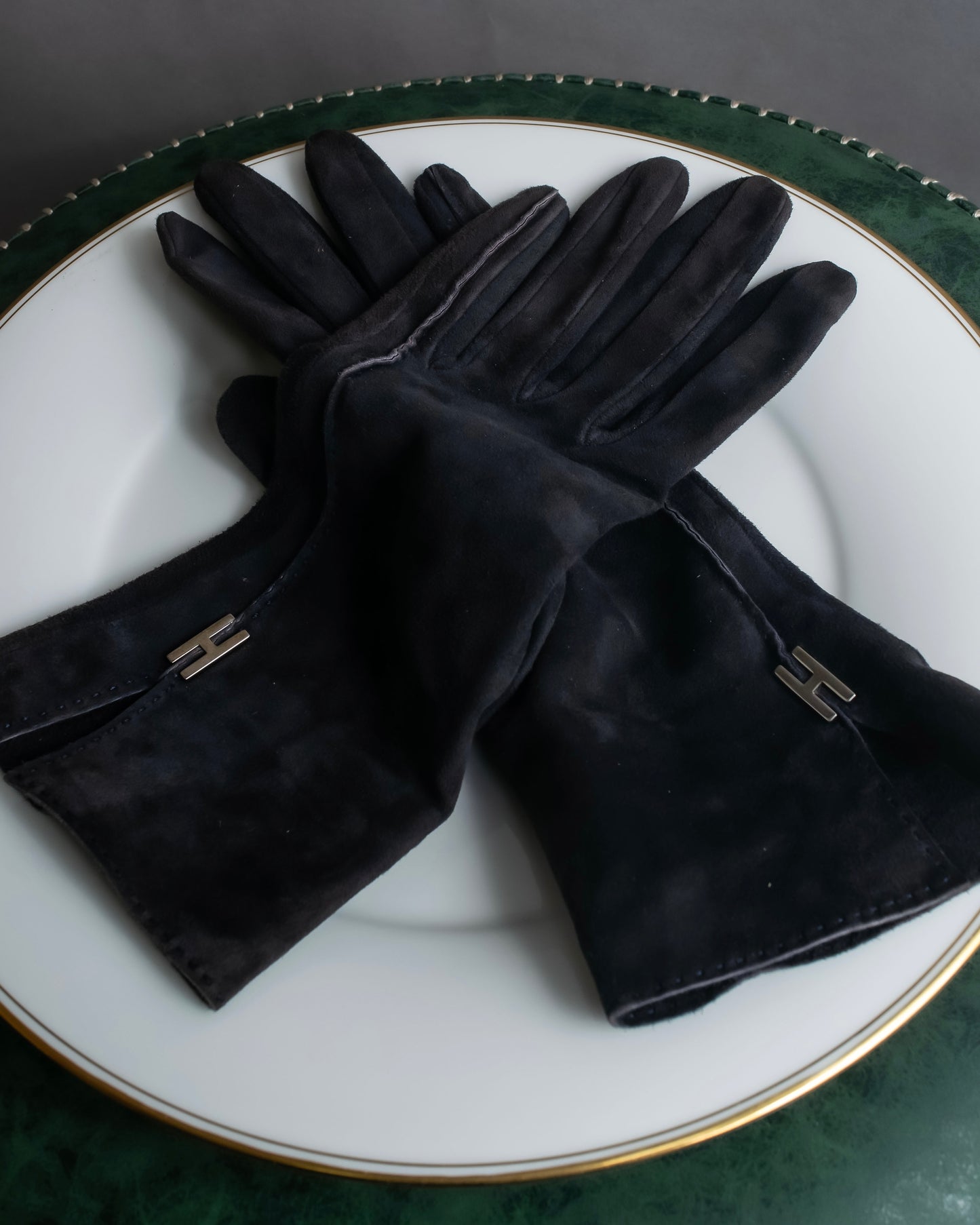 "HERMES" H motif design suede leather gloves