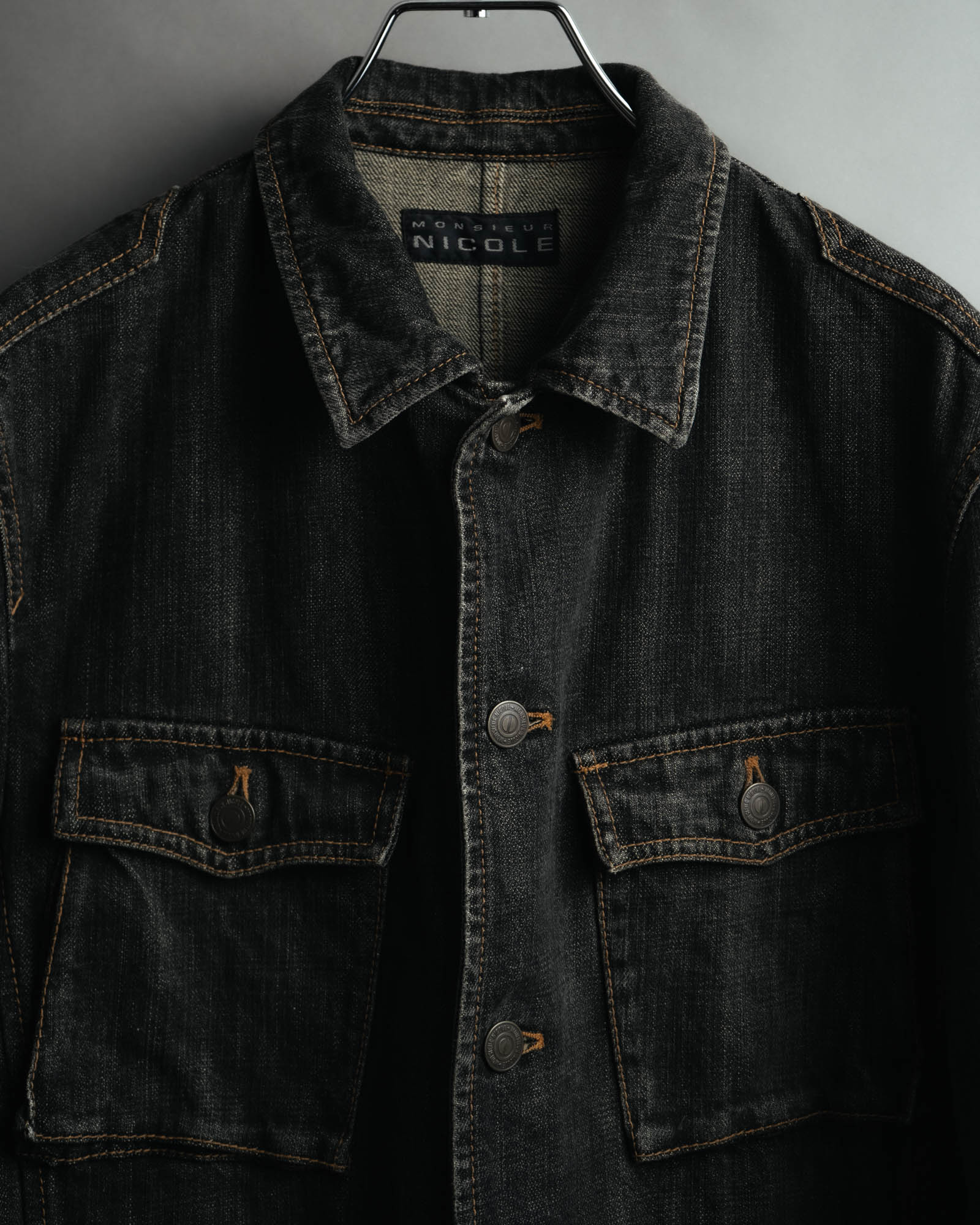 -MOOD MILLÉSIMES- 00’s faded black denim shirt jacket