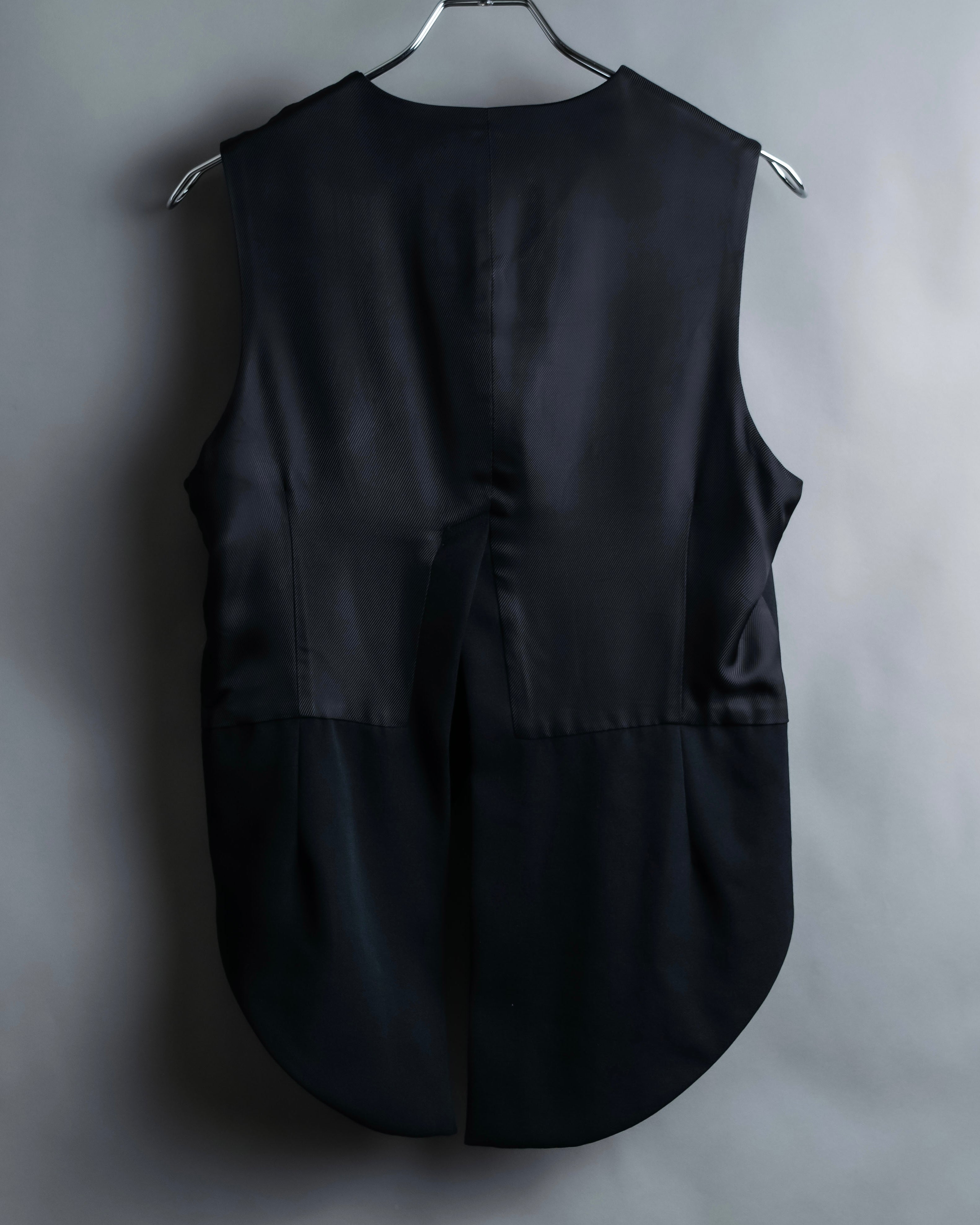 “Y‘s” Tail coat detailed vest
