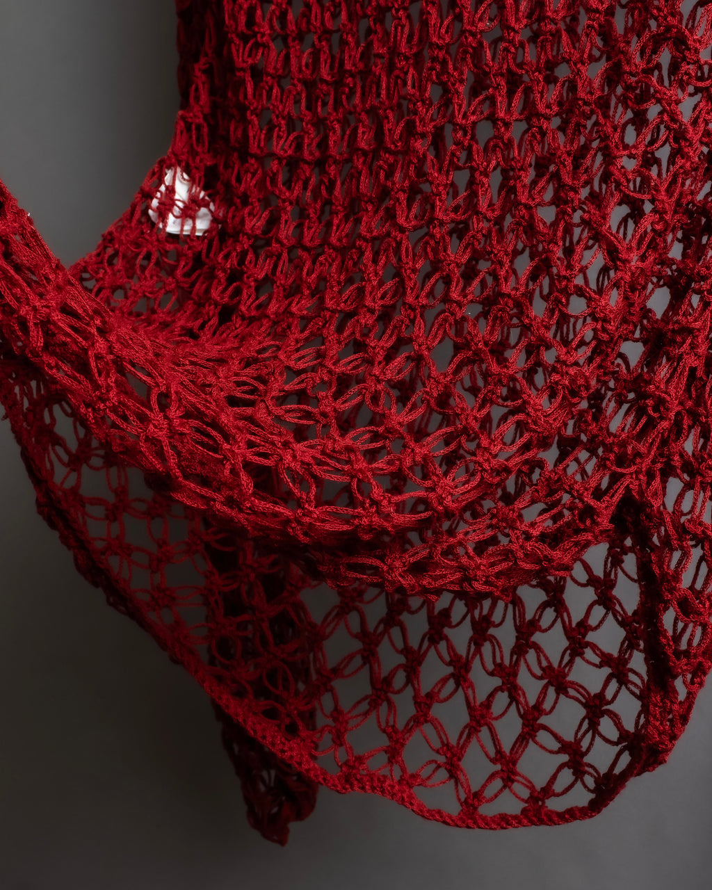 "Y's" Vivid red color mesh knit pullover