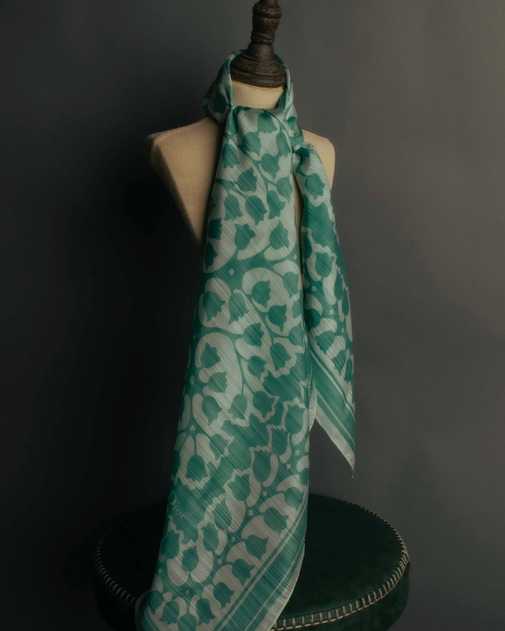 "Christian Dior" 85's-95's Vintage emerald tulip botanical silk shantung scarf