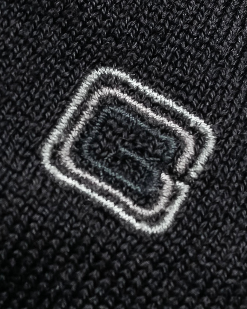 "GUCCI" G logo embroidered silk mix V-neck knit