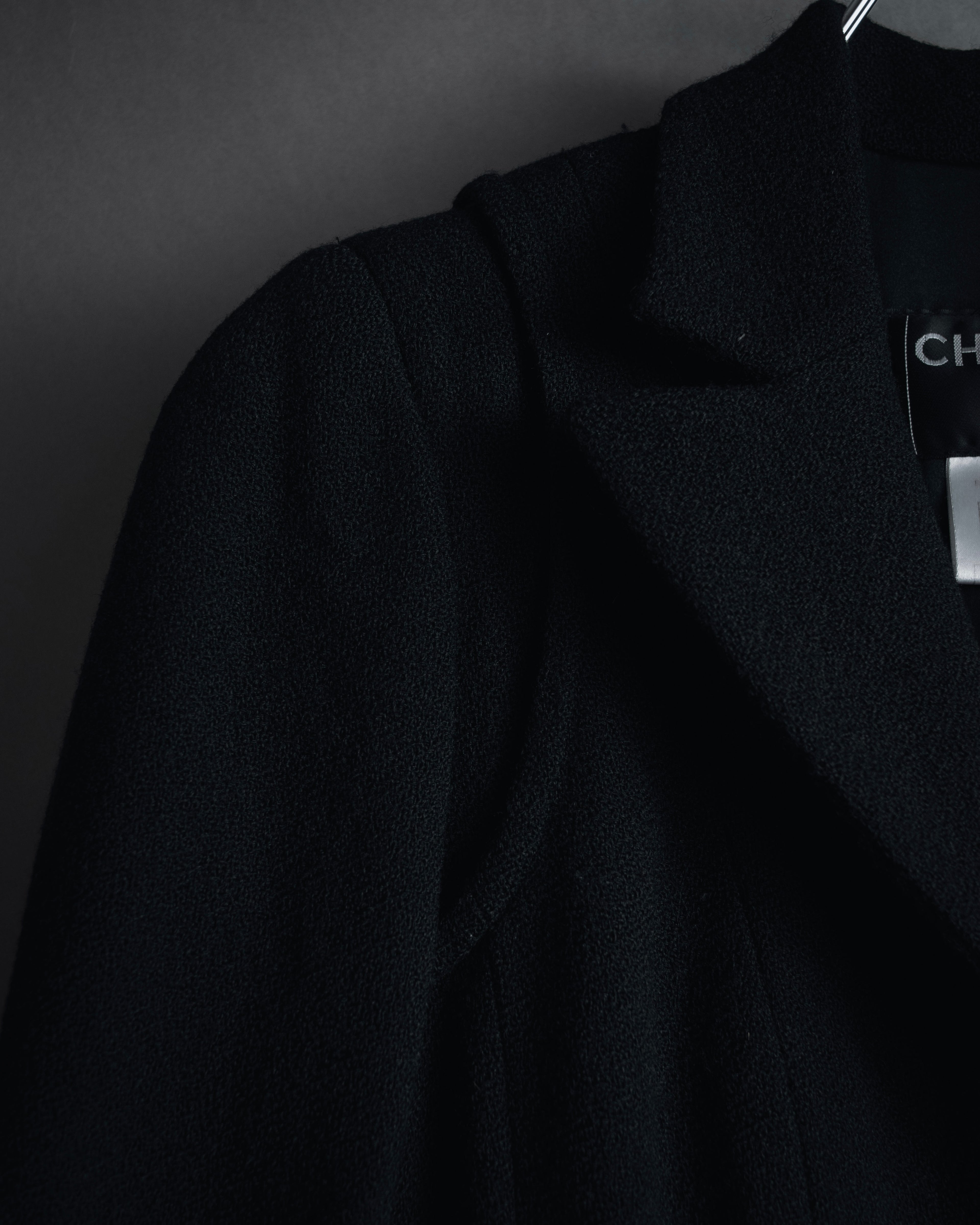 –SPECIAL– "CHANEL" 04SS sculpted princess-line wool crepe coat