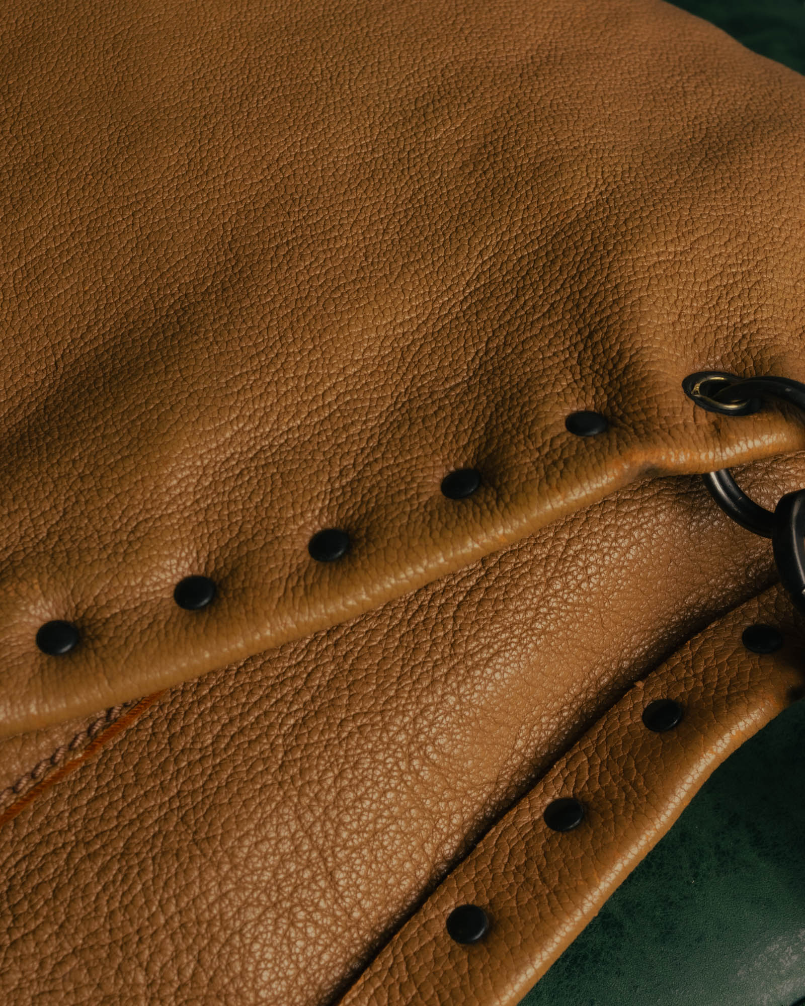 "BOTTEGA VENETA" 00's-10's Grained leather messenger bag