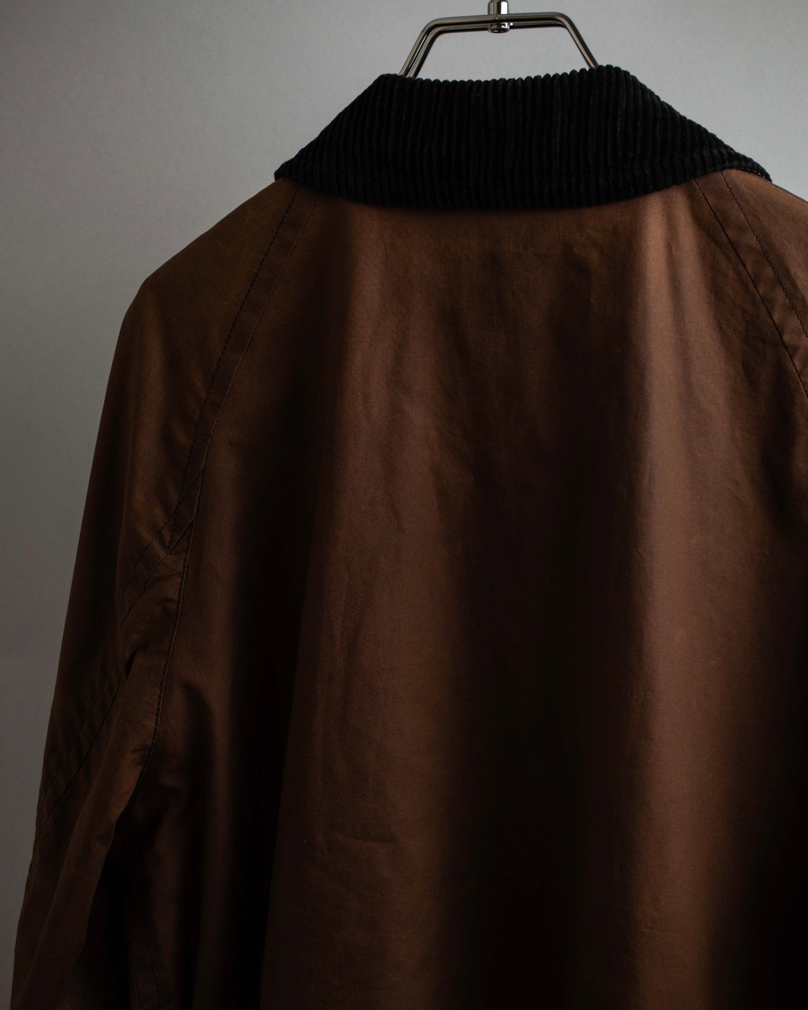 "COMME des GARCONS HOMME"
03AW corduroy collar design stand collar long coat