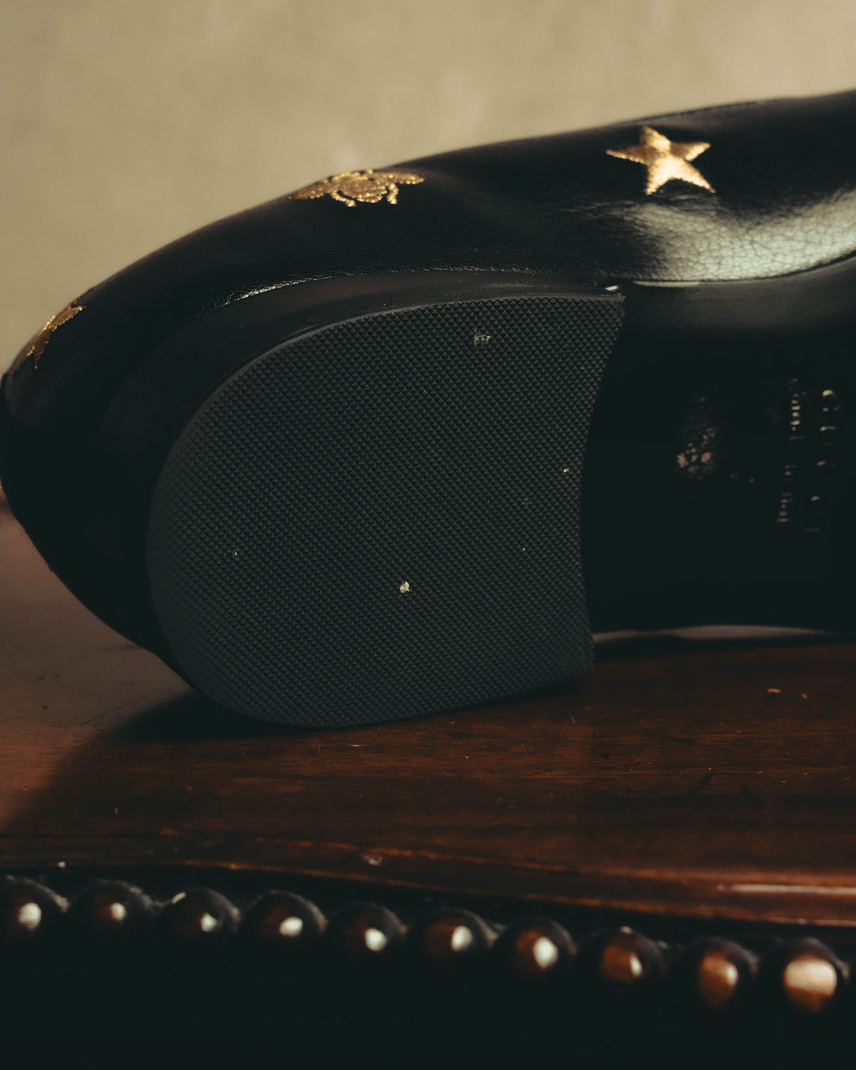 -SPECIAL- “GUCCI” 2017-2018 Bee and star embroidered leather loafers