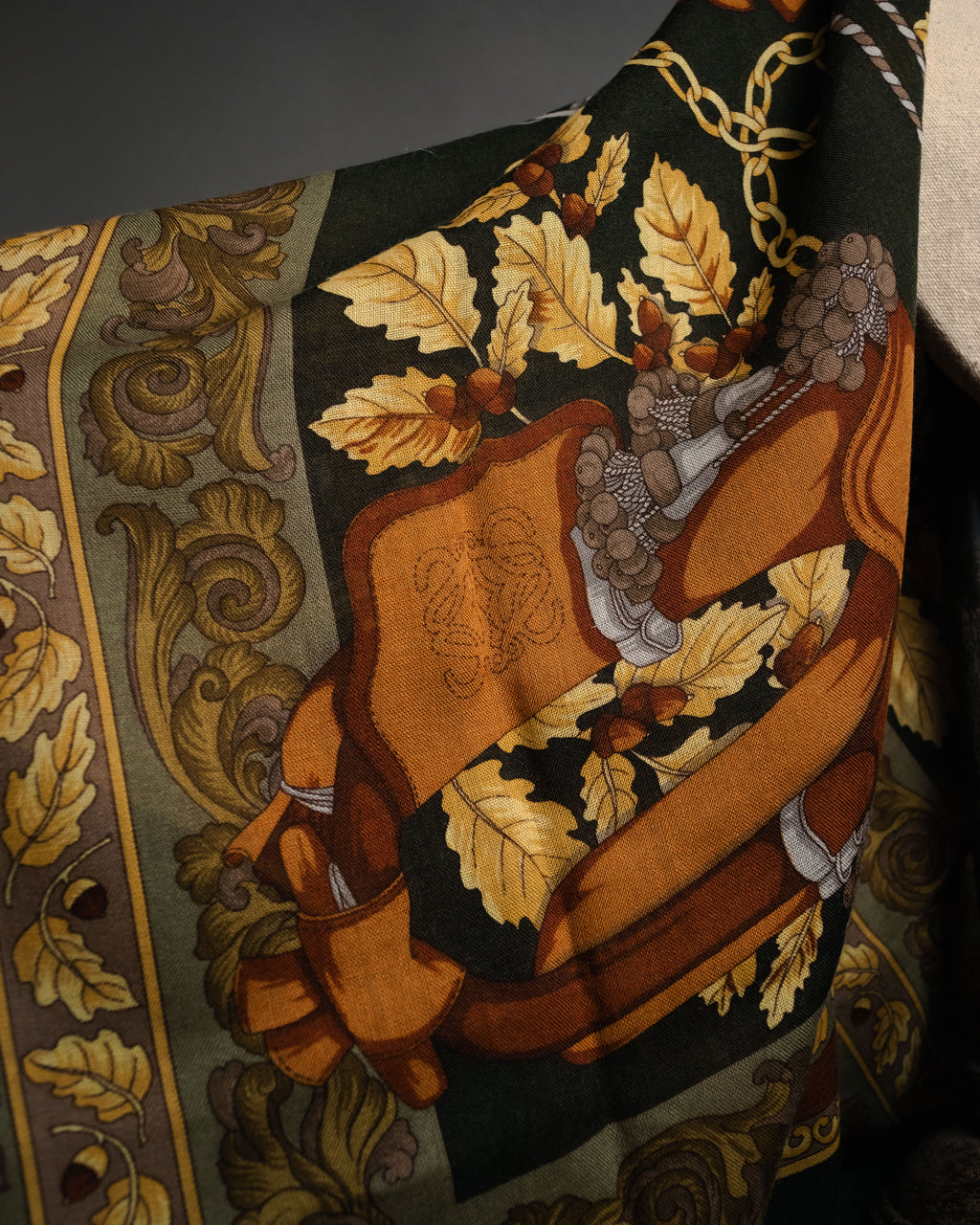 “LOEWE” 90’s–00’s Equestrian motif wool silk fringe scarf